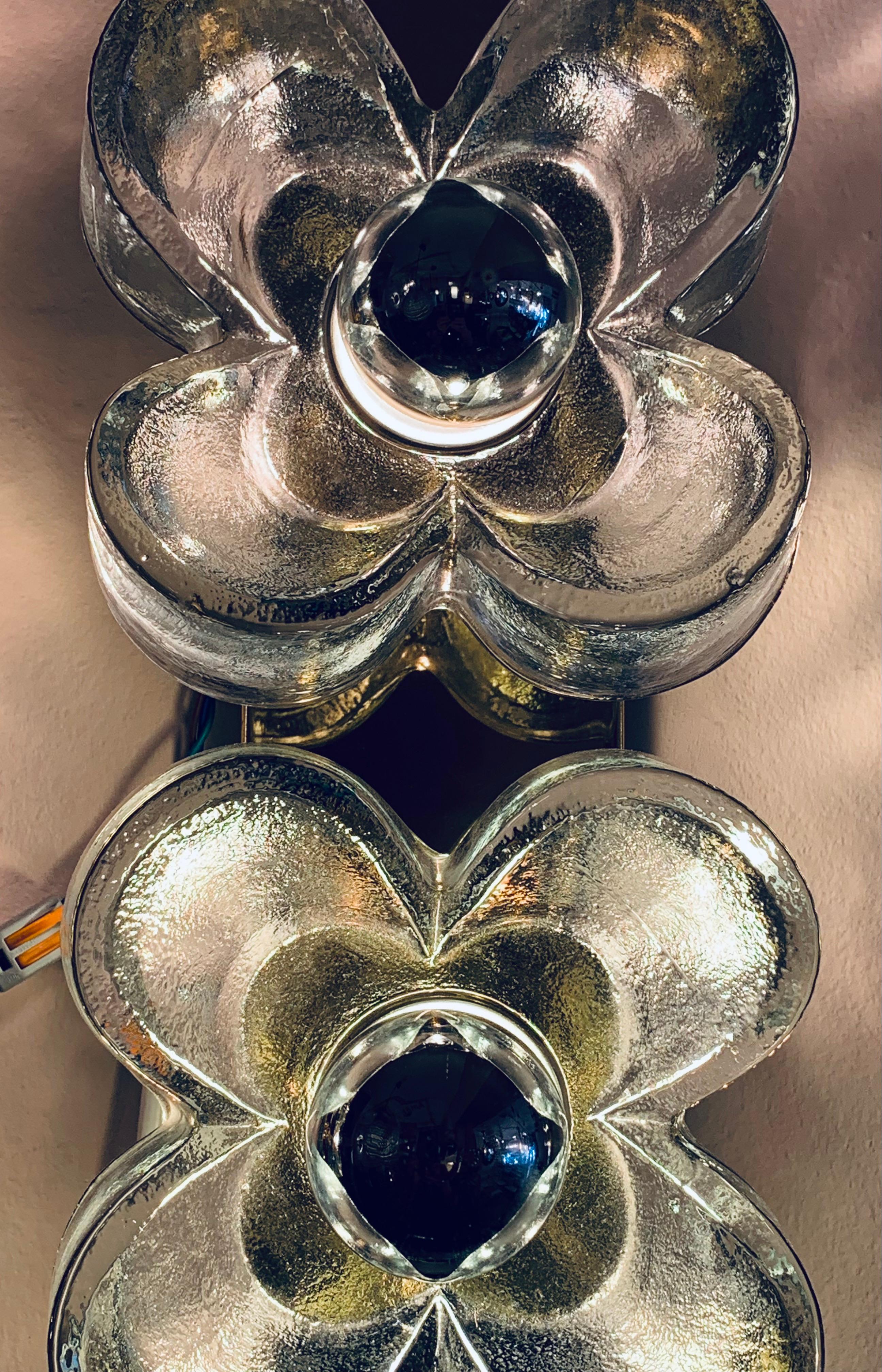 Pair of 1970s Sische Lighting Brass and Murano Glass Flower Wall Sconce Lights 1