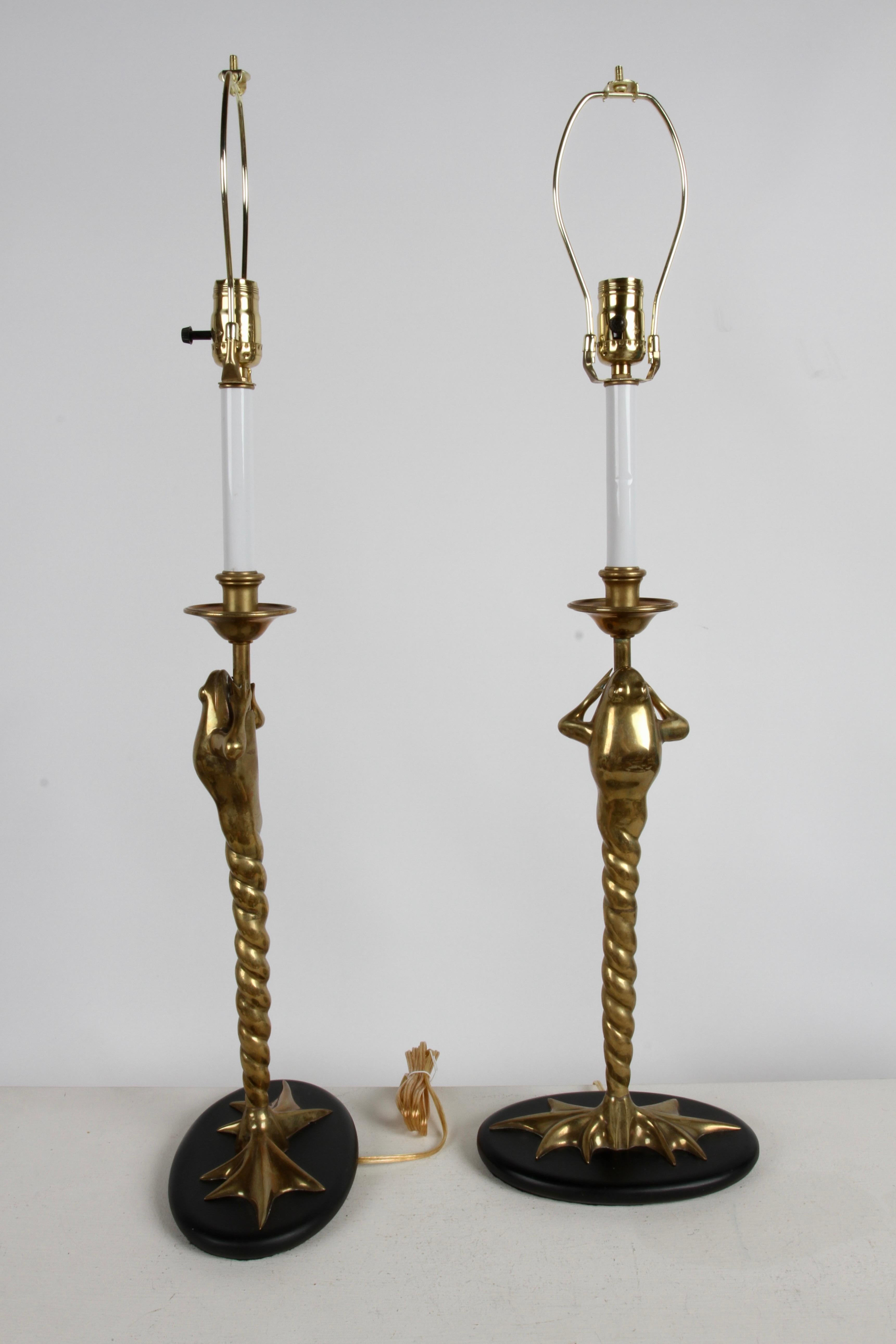 American Pair of 1970s Solid Brass Frog with Twisted Legs Table Lamps by Chapman Lamp Co. For Sale