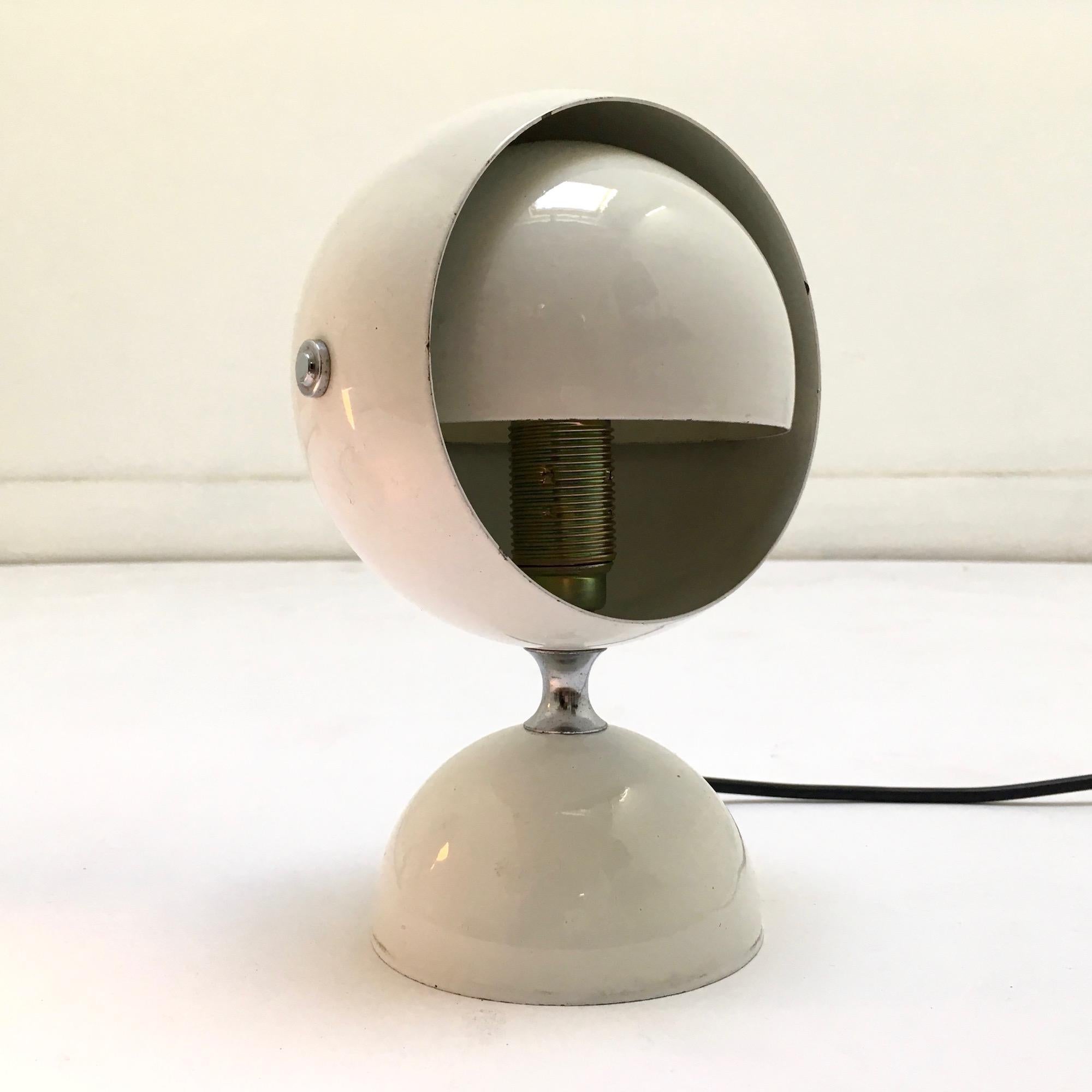 Late 20th Century Pair of 1970s Space Age Eye Ball Lamp