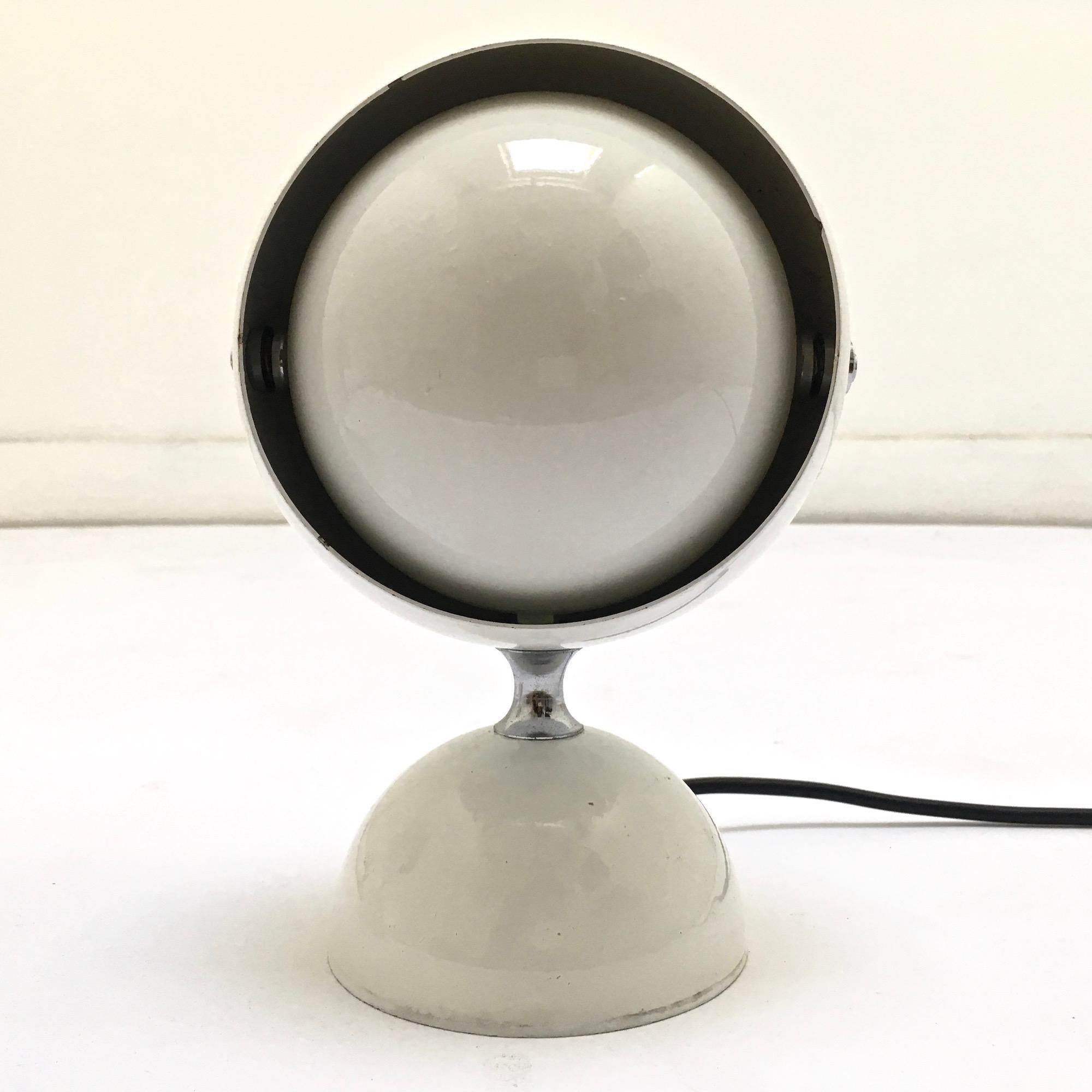 Pair of 1970s Space Age Eye Ball Lamp 1