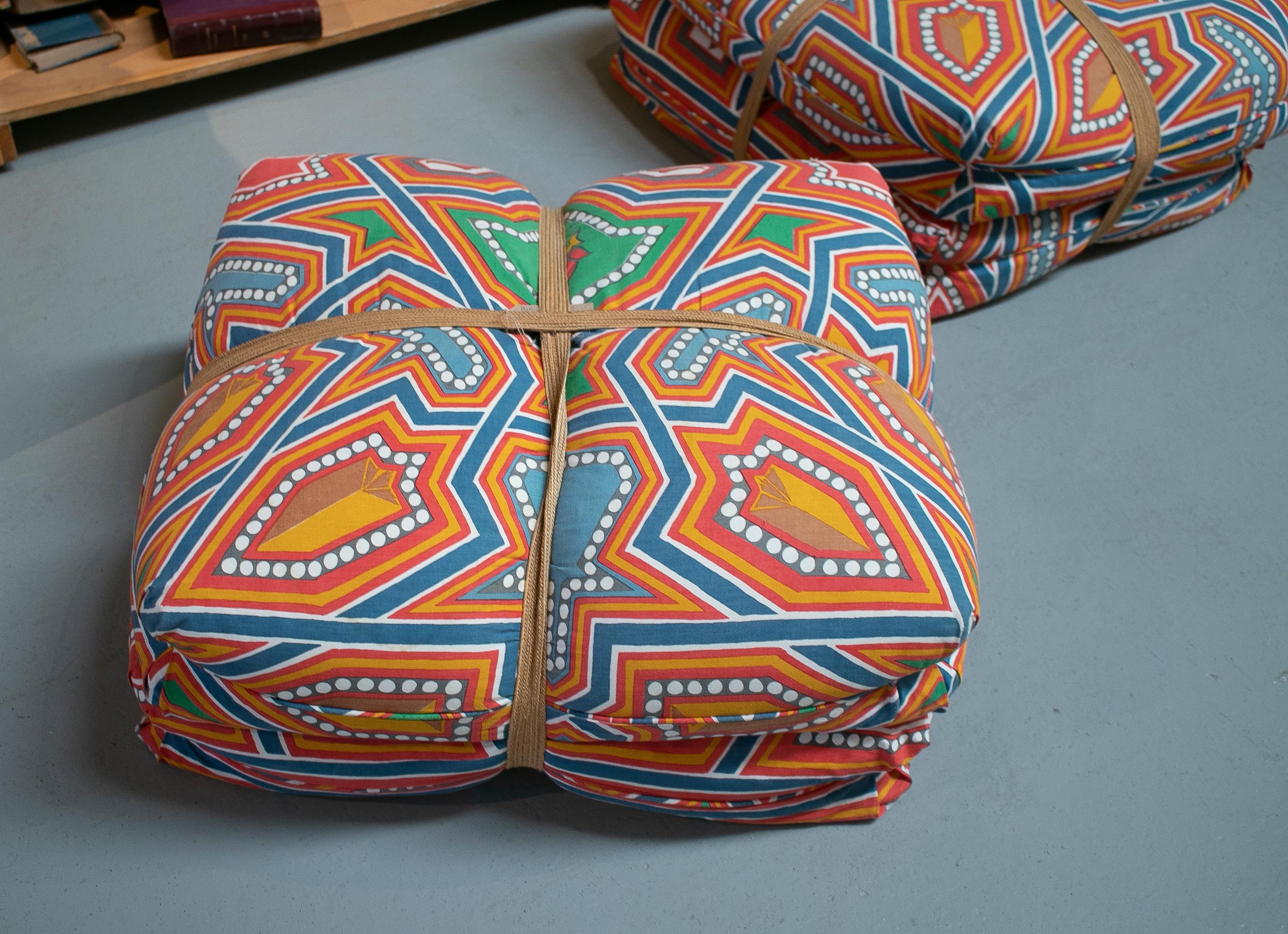 Pair of 1970s Spanish Puff Seats w/ Wooden Base & Patterned Fabric Upholstery In Good Condition In Marbella, ES