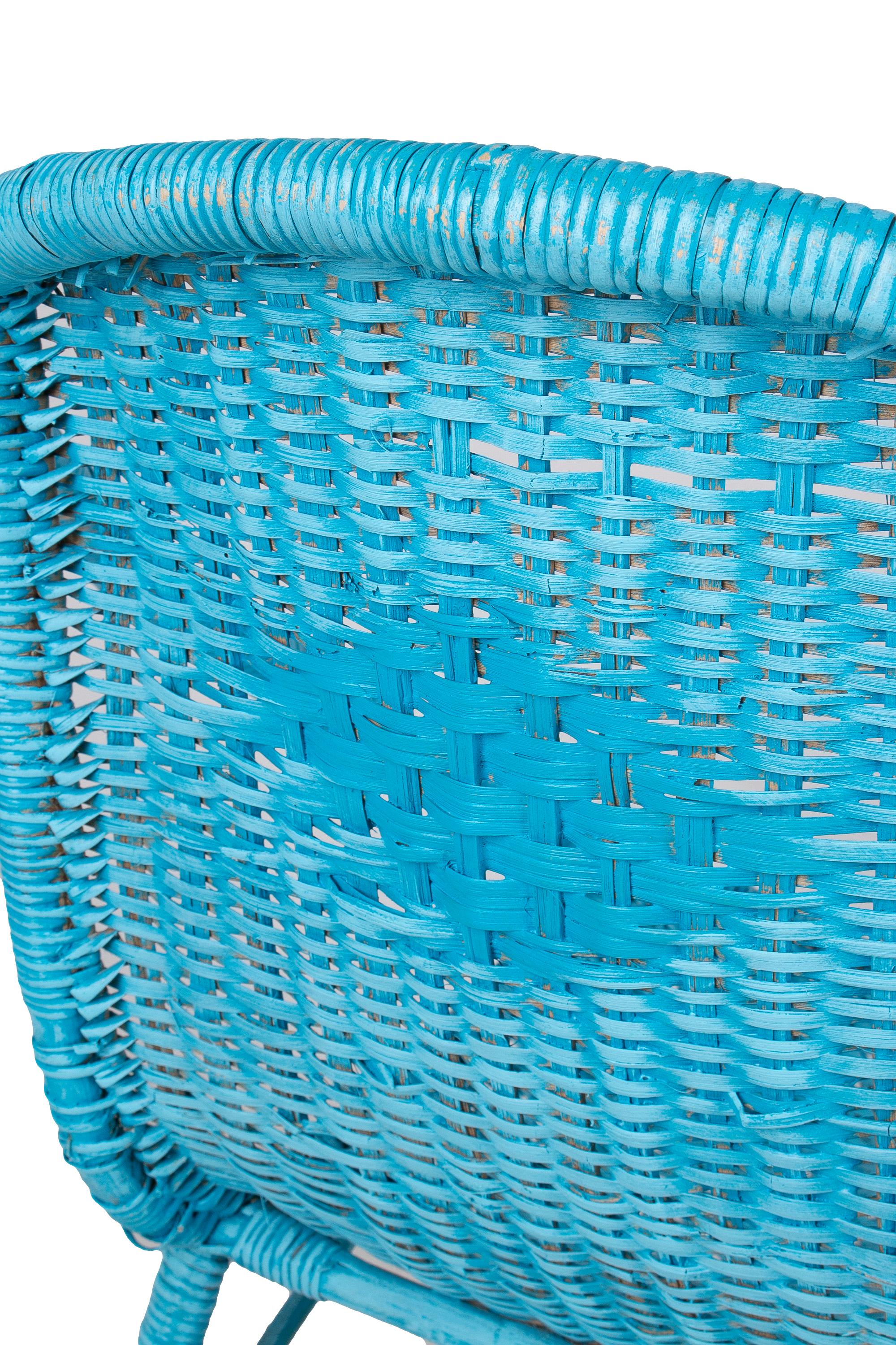 Pair of 1970s Spanish Woven Wicker Blue Chairs For Sale 9