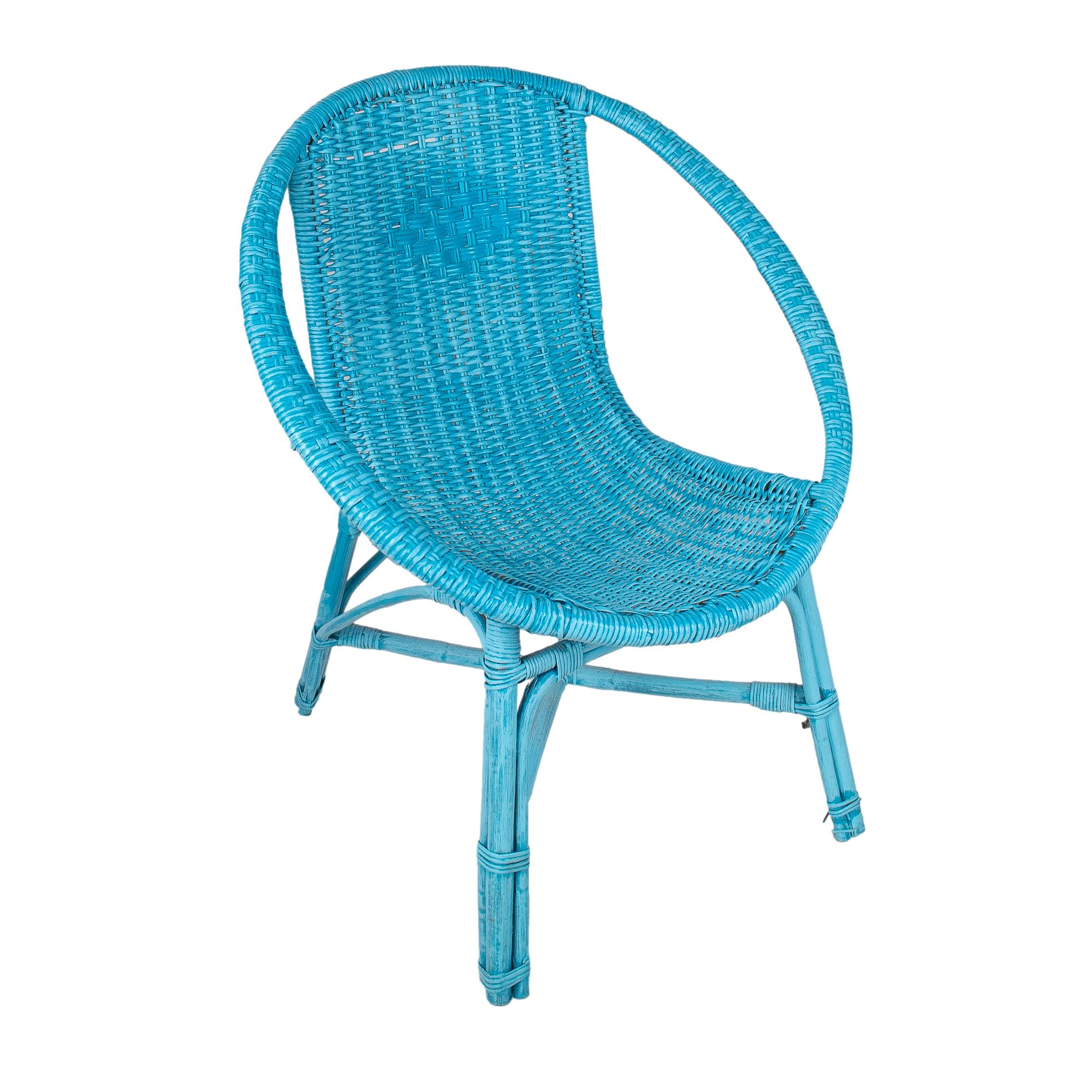Pair of 1970s Spanish Woven Wicker Blue Chairs For Sale 2