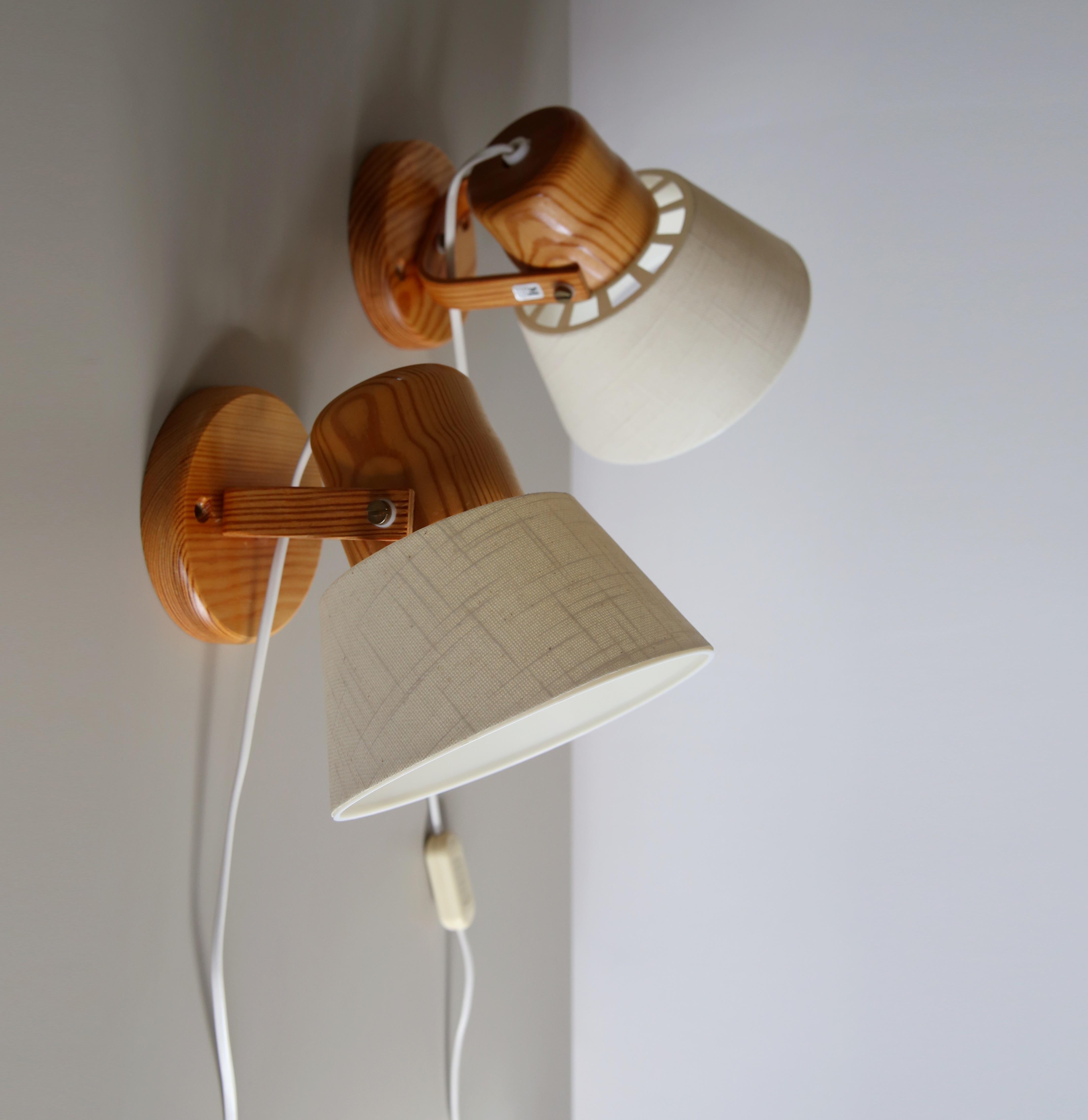 Pair of 1970s Swedish pine wall lamps by Markslojd with cream shades 2