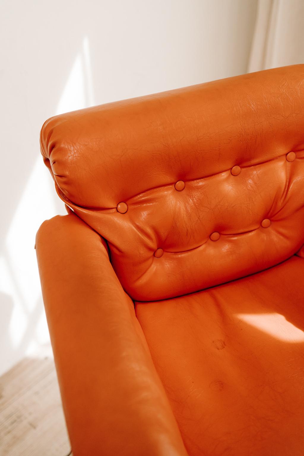 Pair of 1970's Swivel Chairs 1