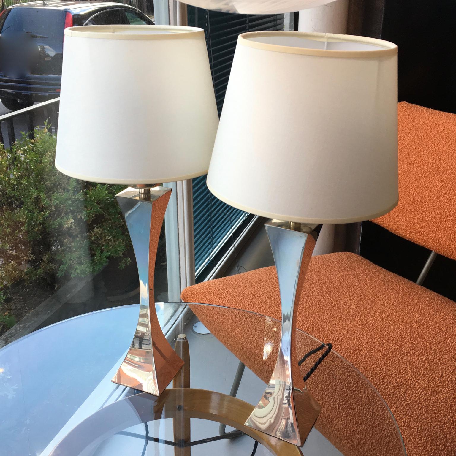 Mid-Century Modern Pair of 1970s silver plated table Lamps by Tonello and Montagna Grillo
