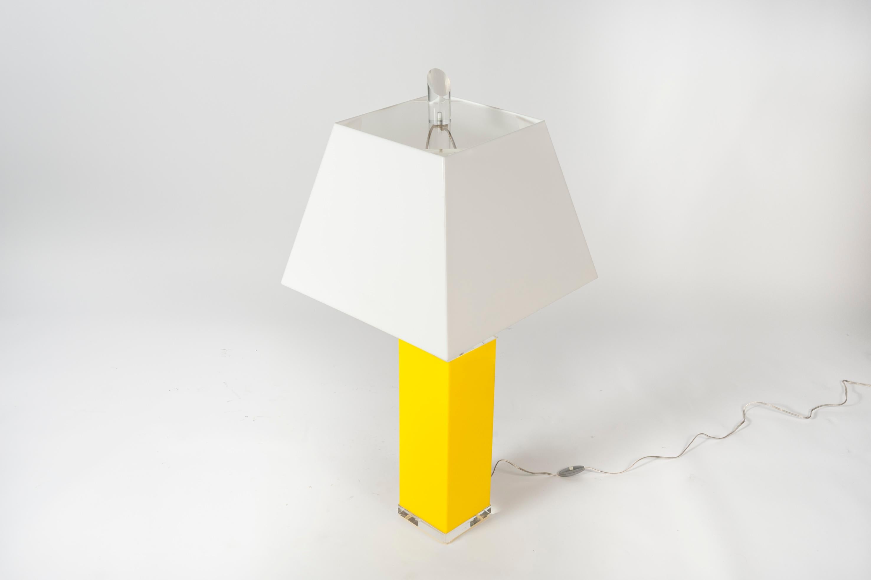 Plexiglass Pair of 1970s Table Lamps in the Style of Jean-Claude Farhi