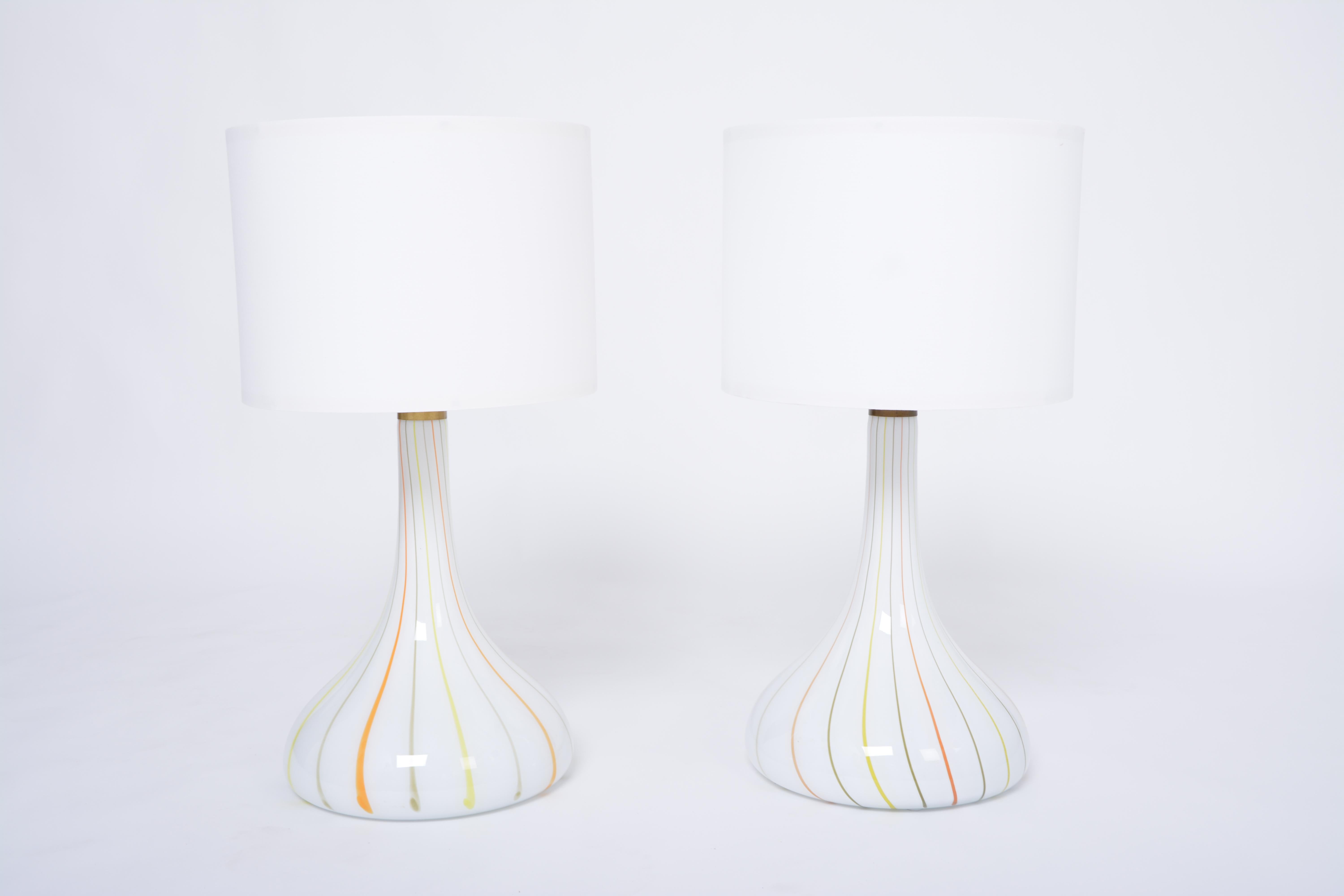 20th Century Pair of 1970s Tall White Glass Table Lamps Model 