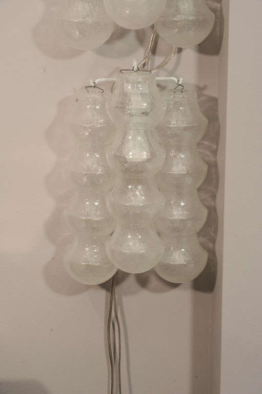 Pair of 1970s Venini Translucent Bubble Glass Sconces In Excellent Condition In New York, NY