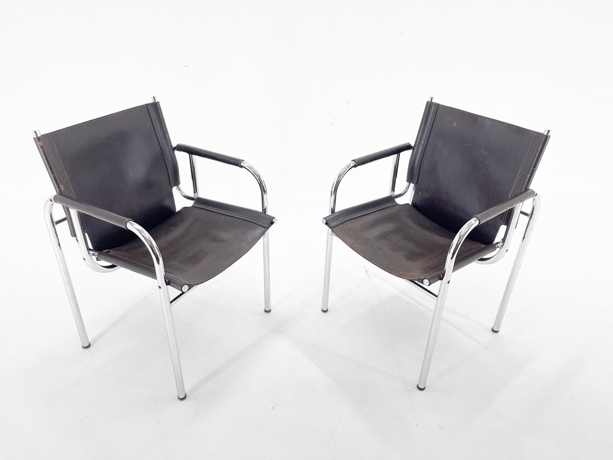 Mid-Century Modern Pair of 1970s Vintage Hans Eichenberger Leather & Chrome Lounge Chairs, Labeled For Sale