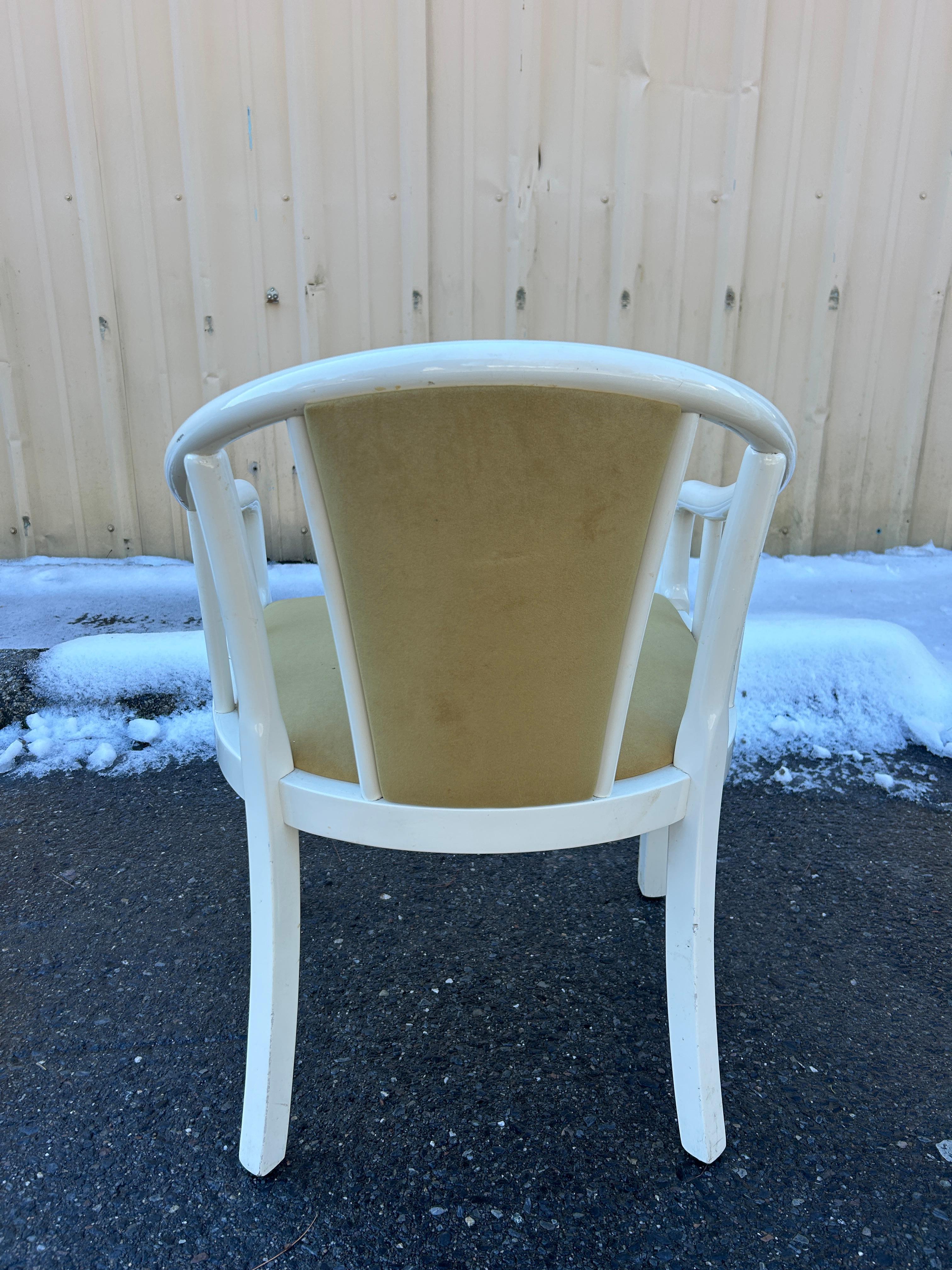Pair of 1970s white lacquer curved back armchairs made in Italy  In Good Condition For Sale In BROOKLYN, NY