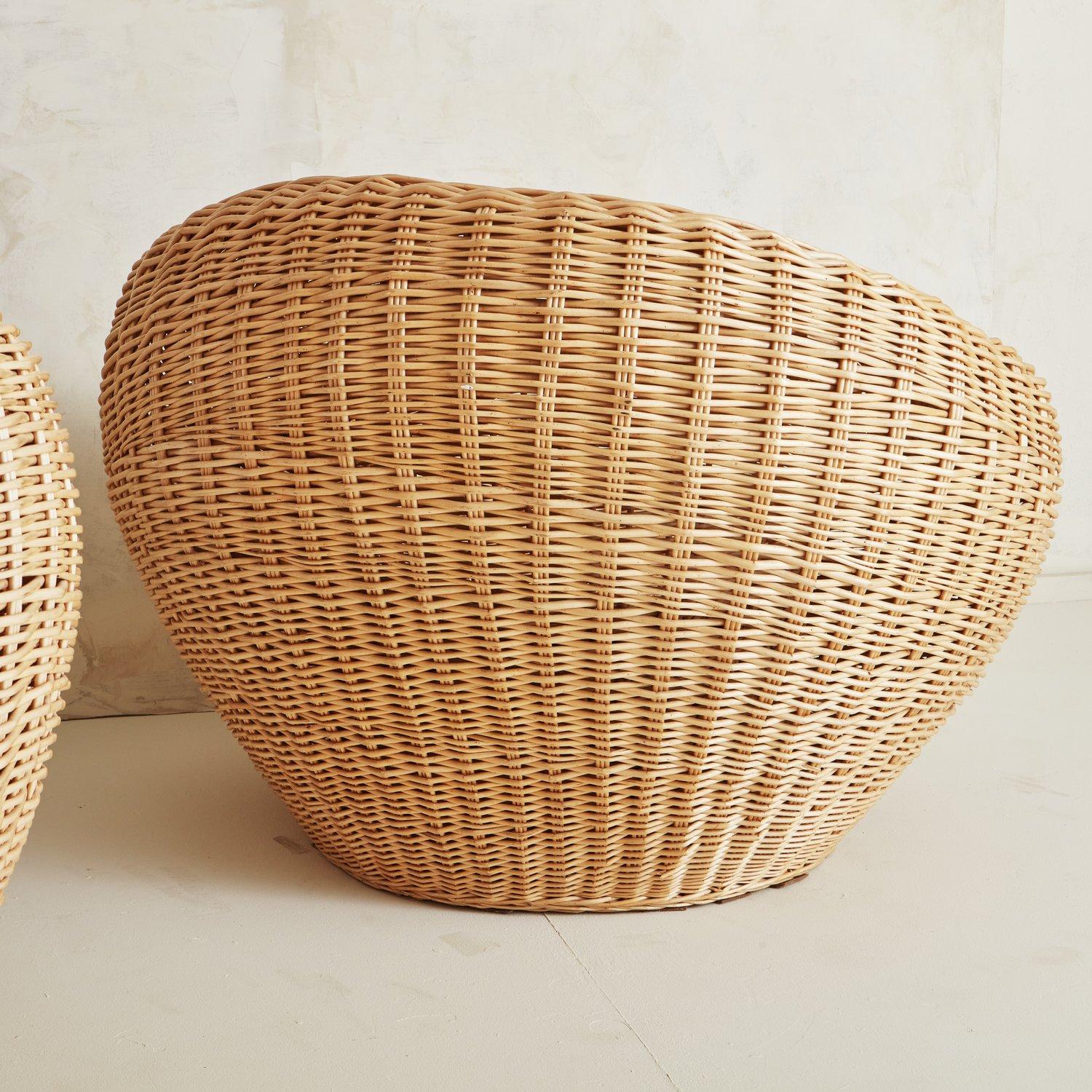 Pair of 1970s Wicker Rounded Lounge Chairs in the Style of Isamu Kenmochi 7
