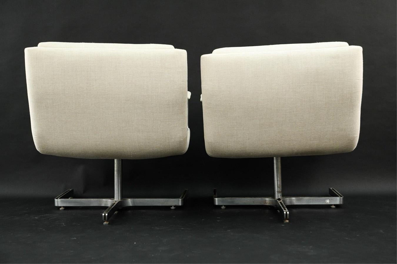 Pair of 1974 Raphael Raffel Armchairs In Good Condition For Sale In New York, NY