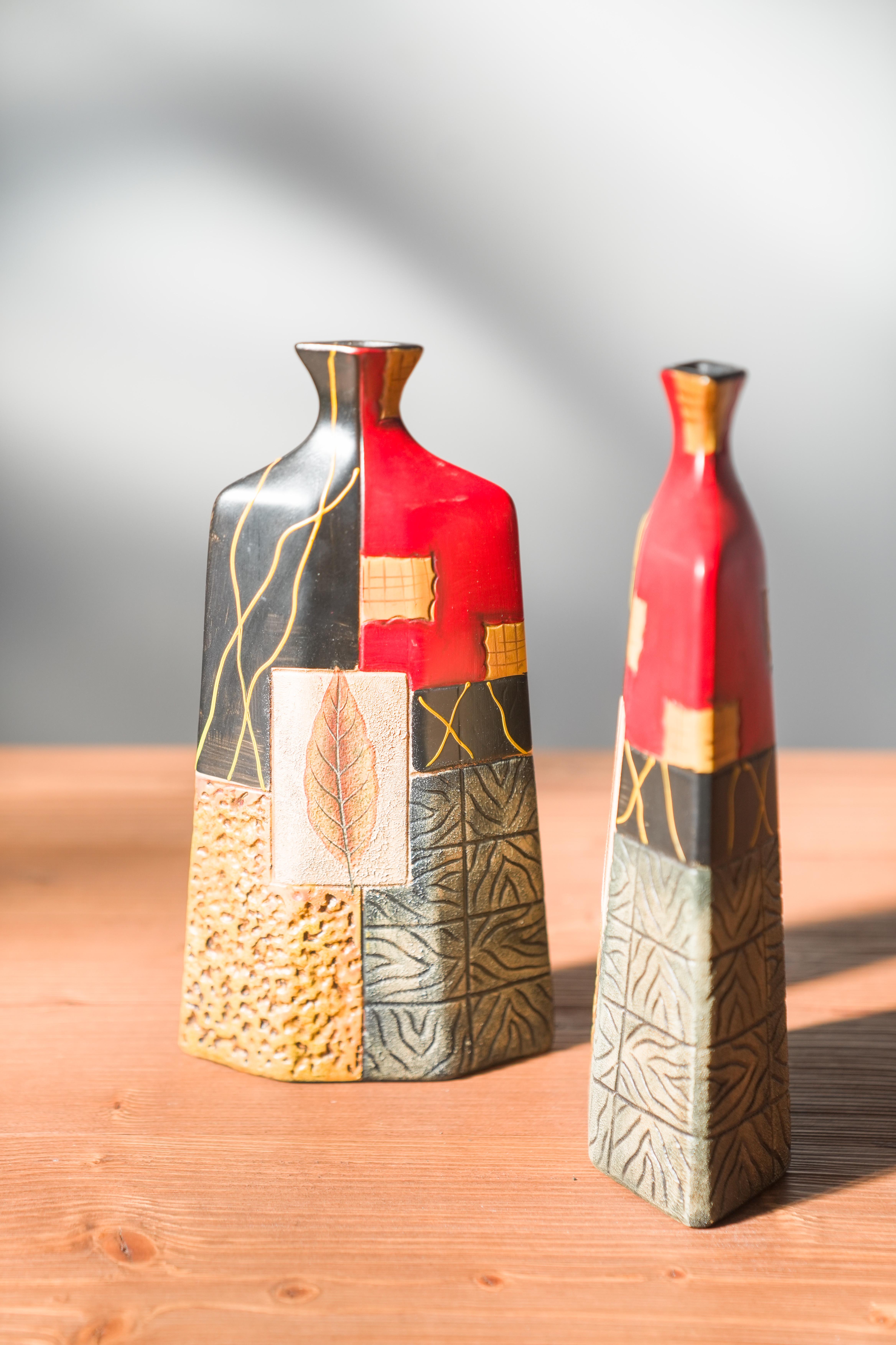 Pair of 1980s-90s Terracotta Vases - Geometric and Textured Design For Sale 7