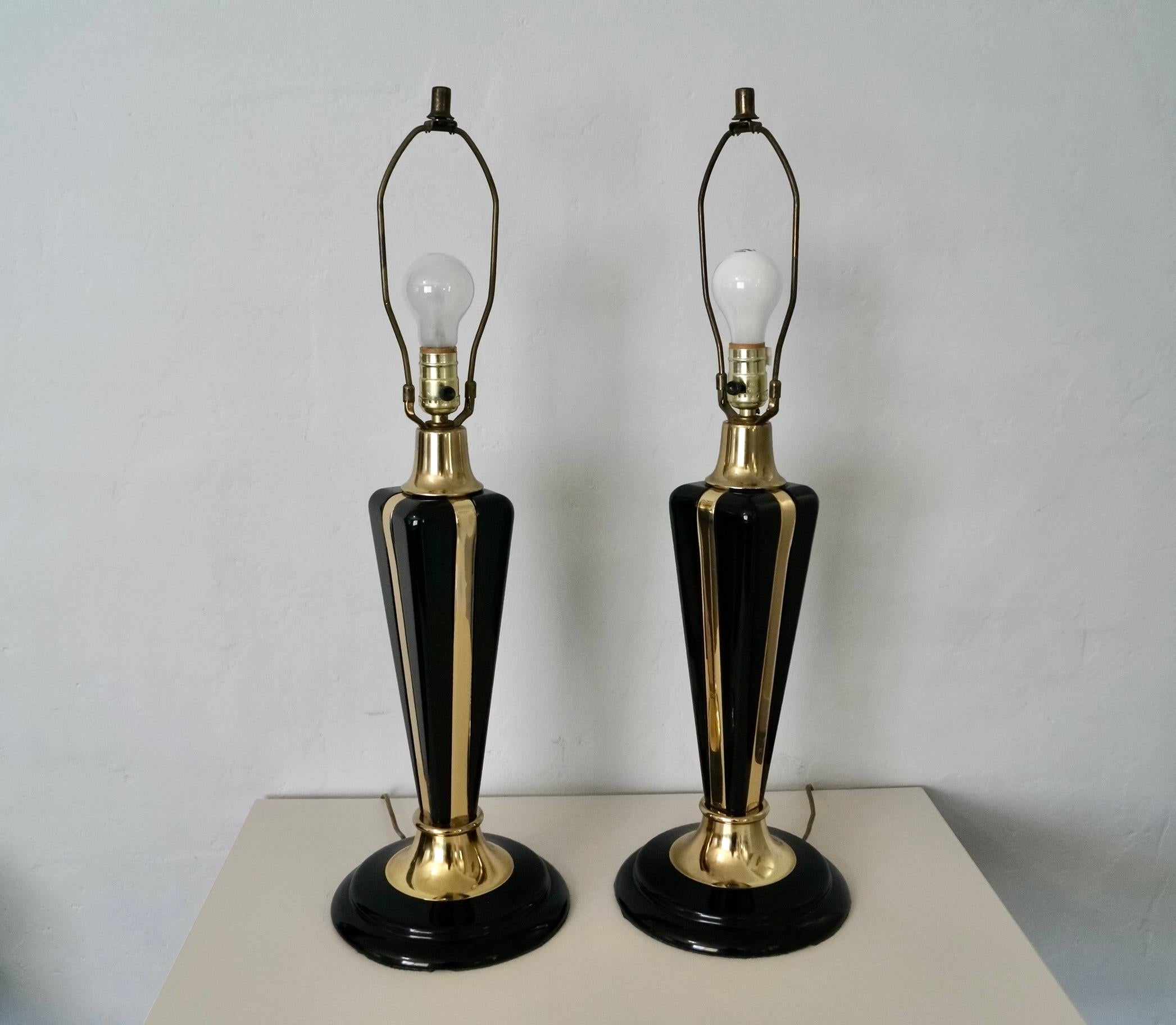 Metal Pair of 1980's Art Deco Bella Lighting Hollywood Regency Table Lamps For Sale