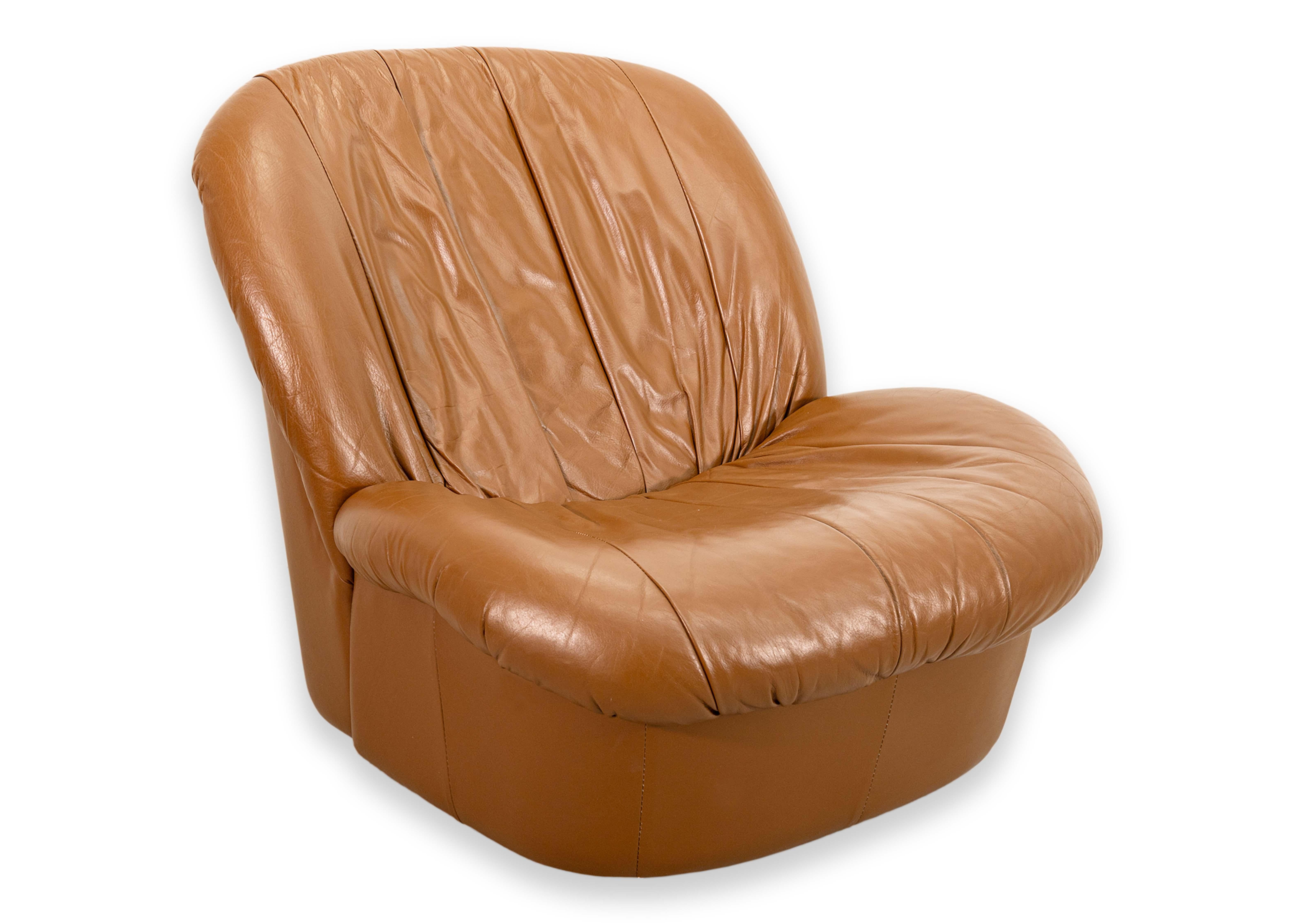 Pair of 1980s Brown Leather Swivel Glider Postmodern Lounge Chairs For Sale 2