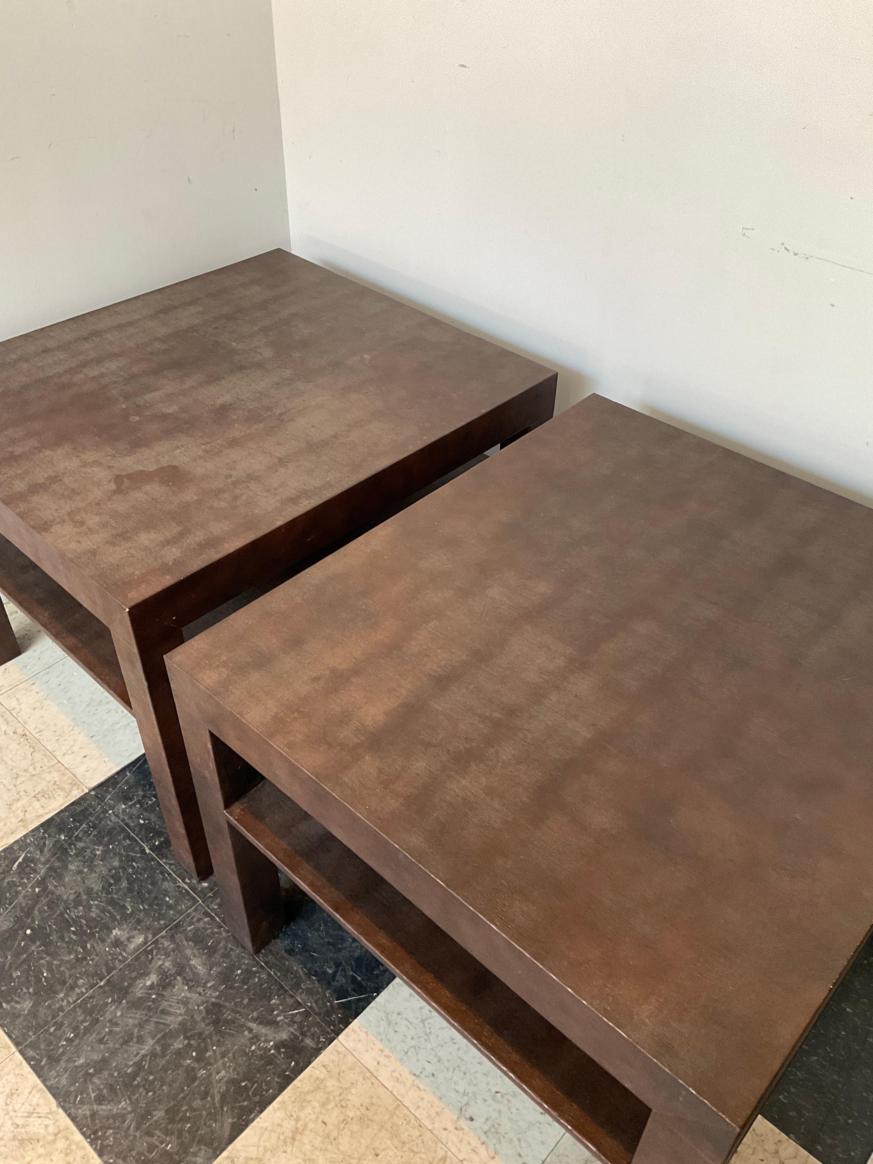 Pair Of 1980s Custom Made Brown  2 Tier Faux Snake Skin Parsons Side Tables In Good Condition For Sale In Tarrytown, NY