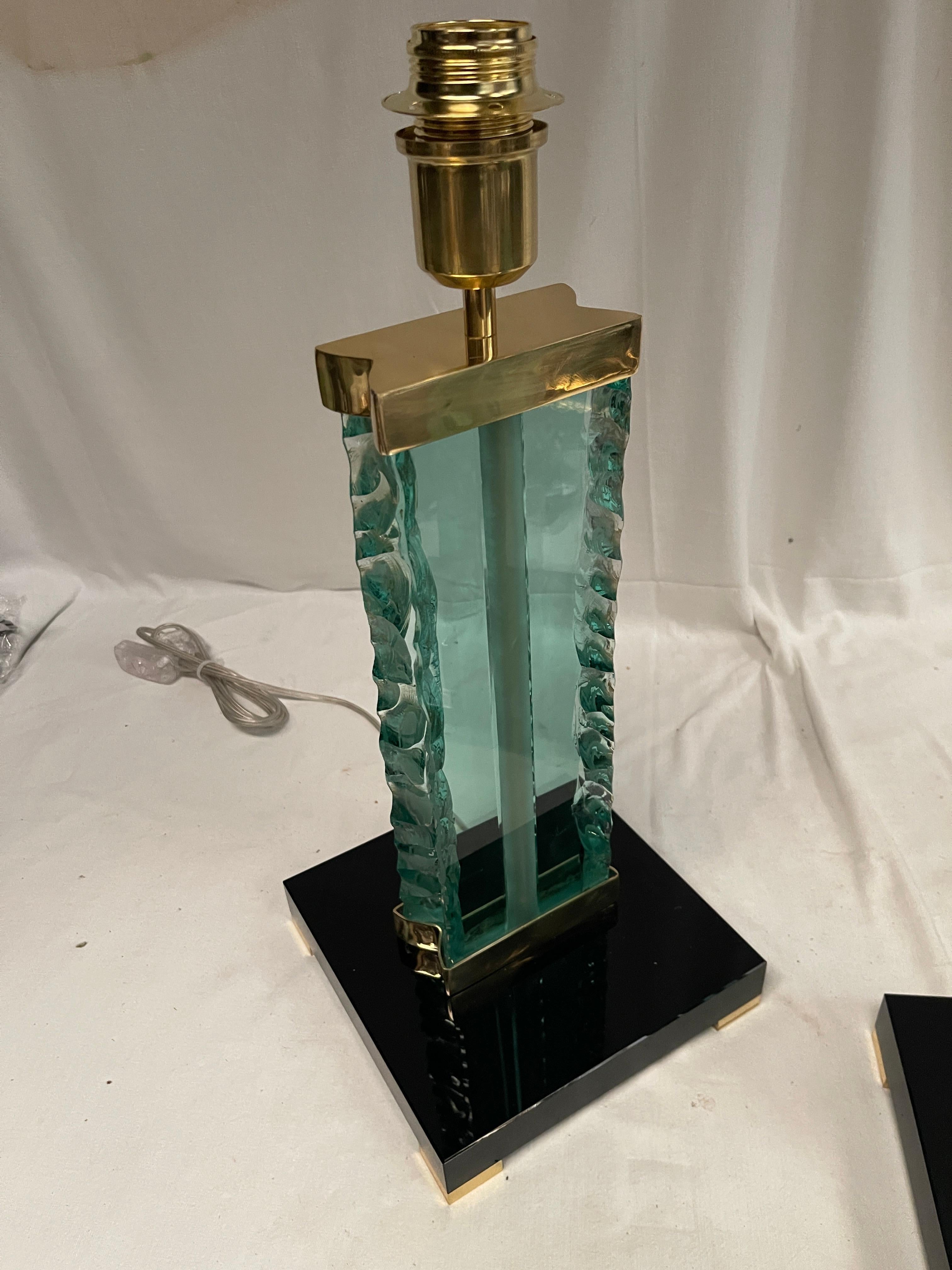 Coppia di lampade in vetro degli anni '80 attribuite a Fontana Arté in vendita 1