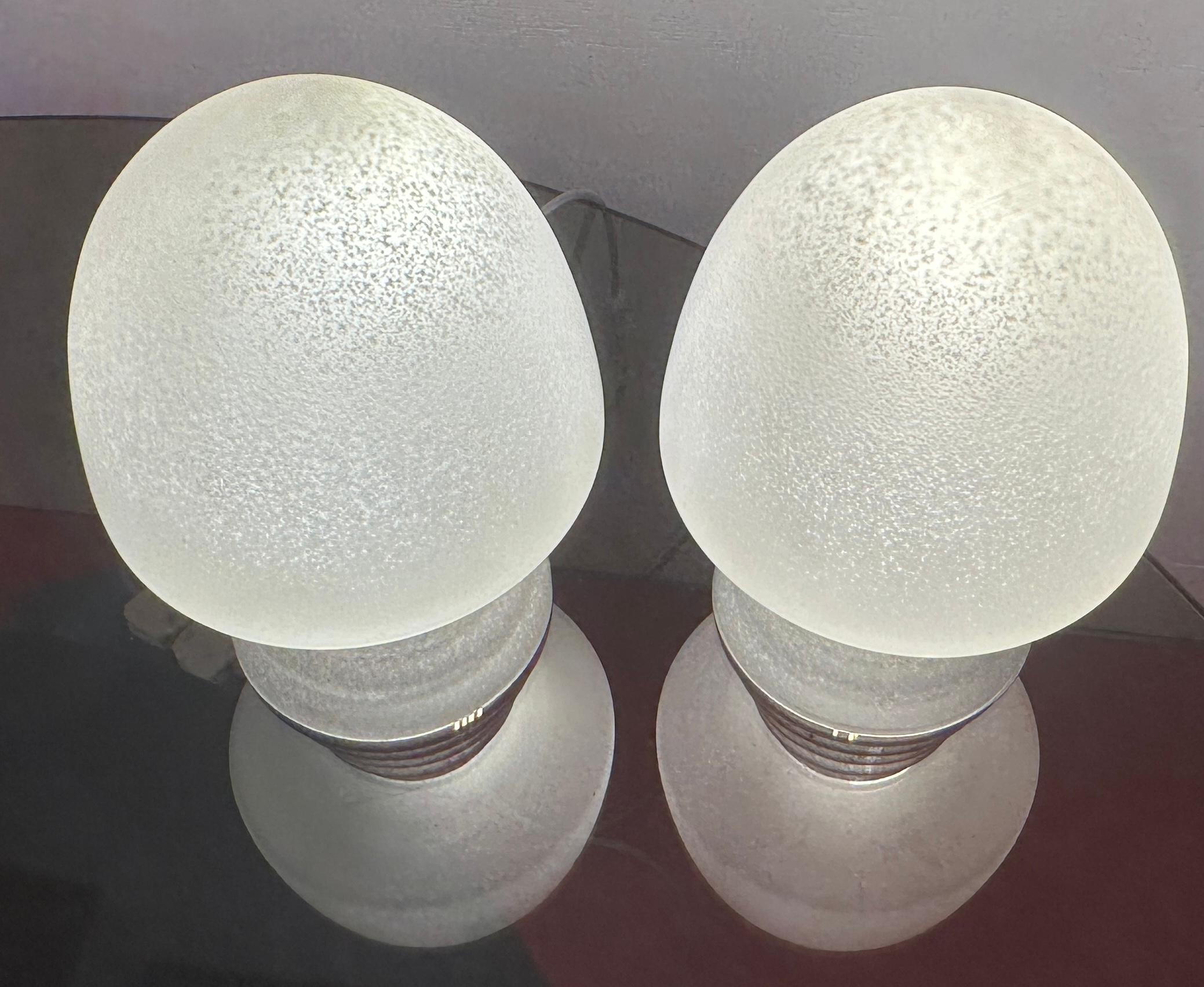 Dutch Pair of 1980s HB Glass Holland Mushroom Speckled Frosted Satin Table Lamps For Sale