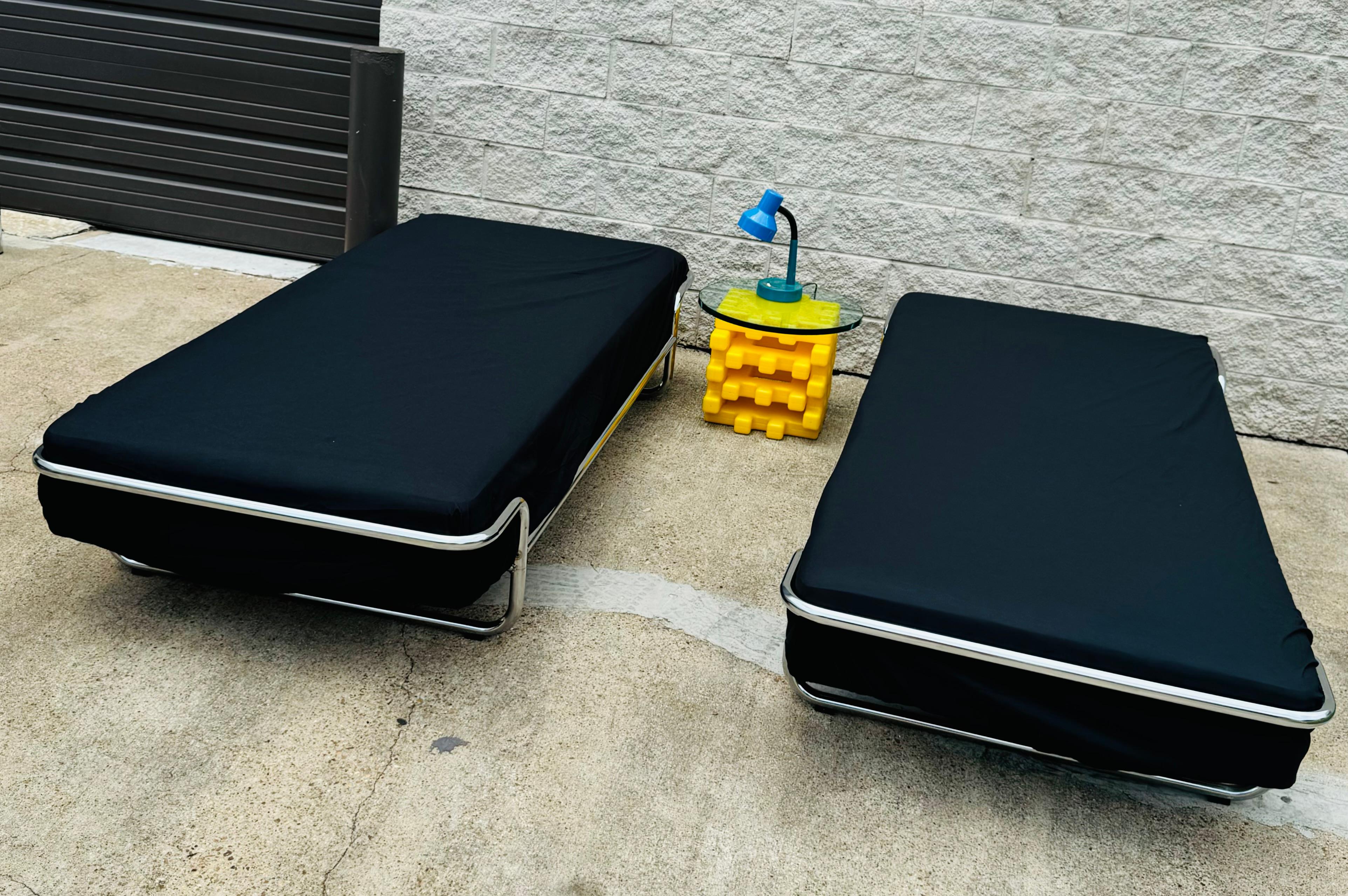 Pair of 1980s IKEA KROMVIK Tubular Chrome Single Twin Beds 2