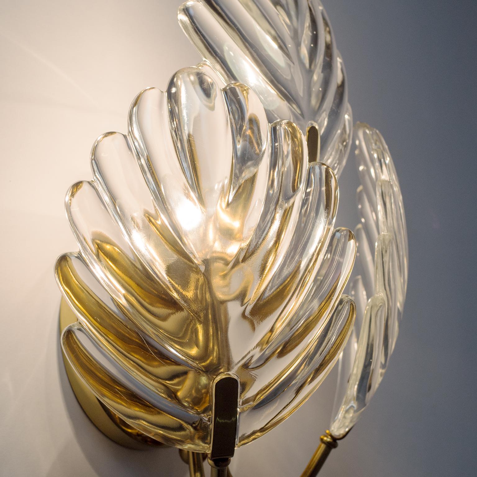 Pair of 1980s Italian Glass Palm Leaf Wall Lights In Good Condition In Vienna, AT