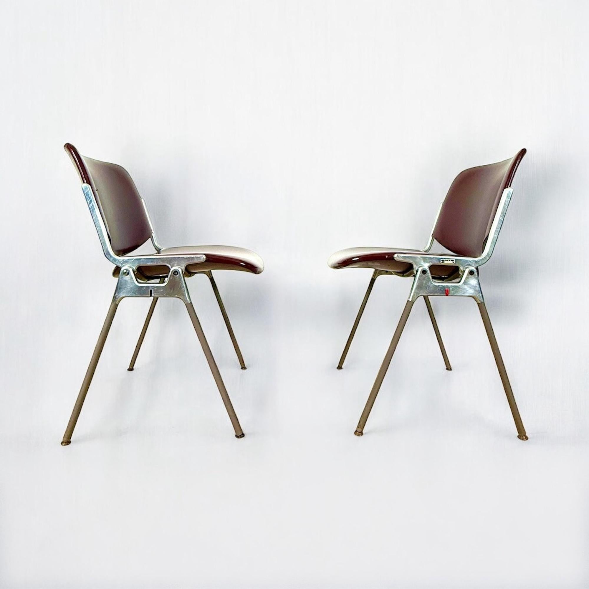 Pair of 1980s Italian Office Chairs by Giancarlo Piretti for Anonima Castelli For Sale 5