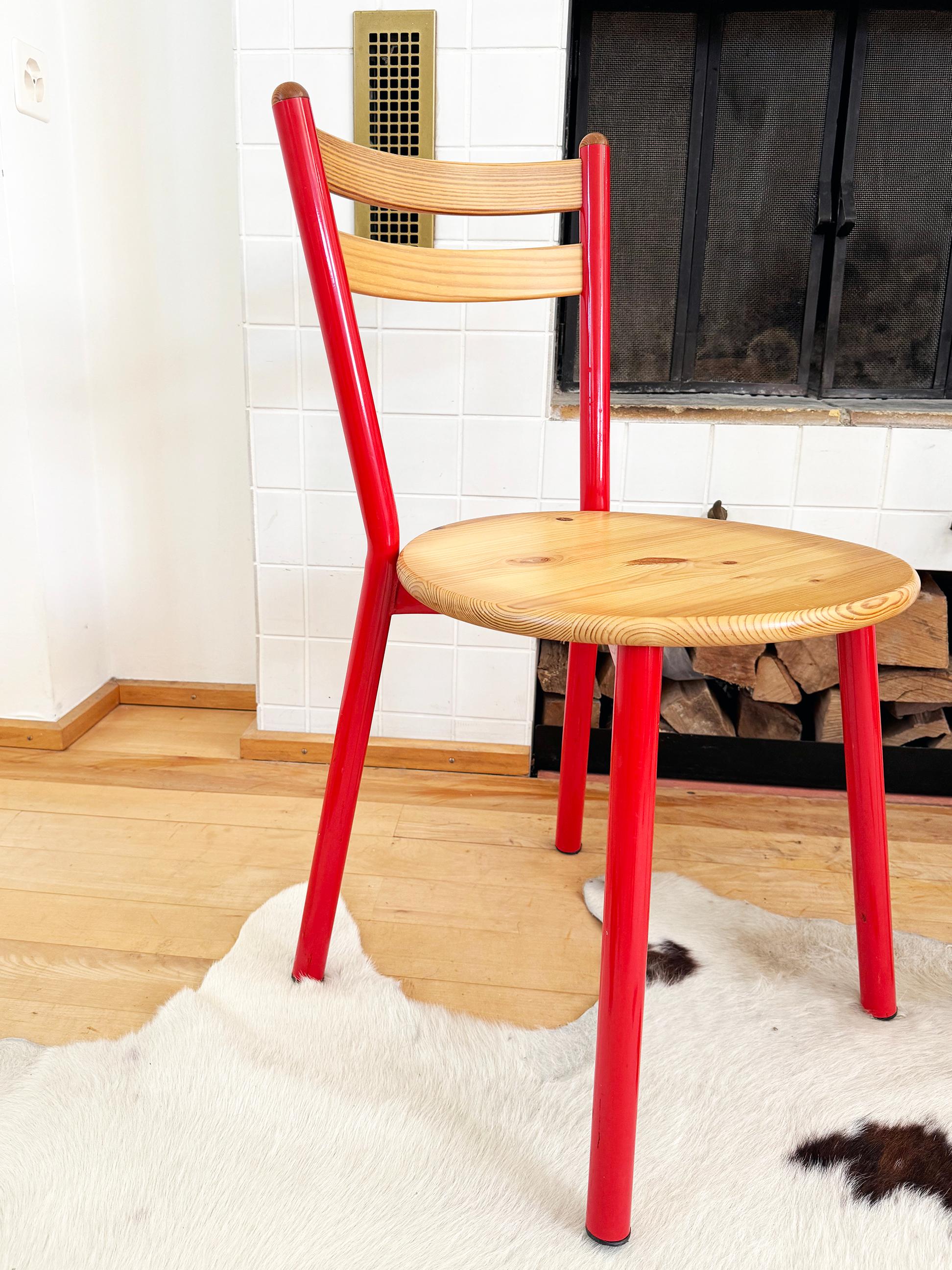 Pair of 1980s Italian Postmodern Pine and Red Metal Accent Chairs -- 2 Pcs For Sale 4