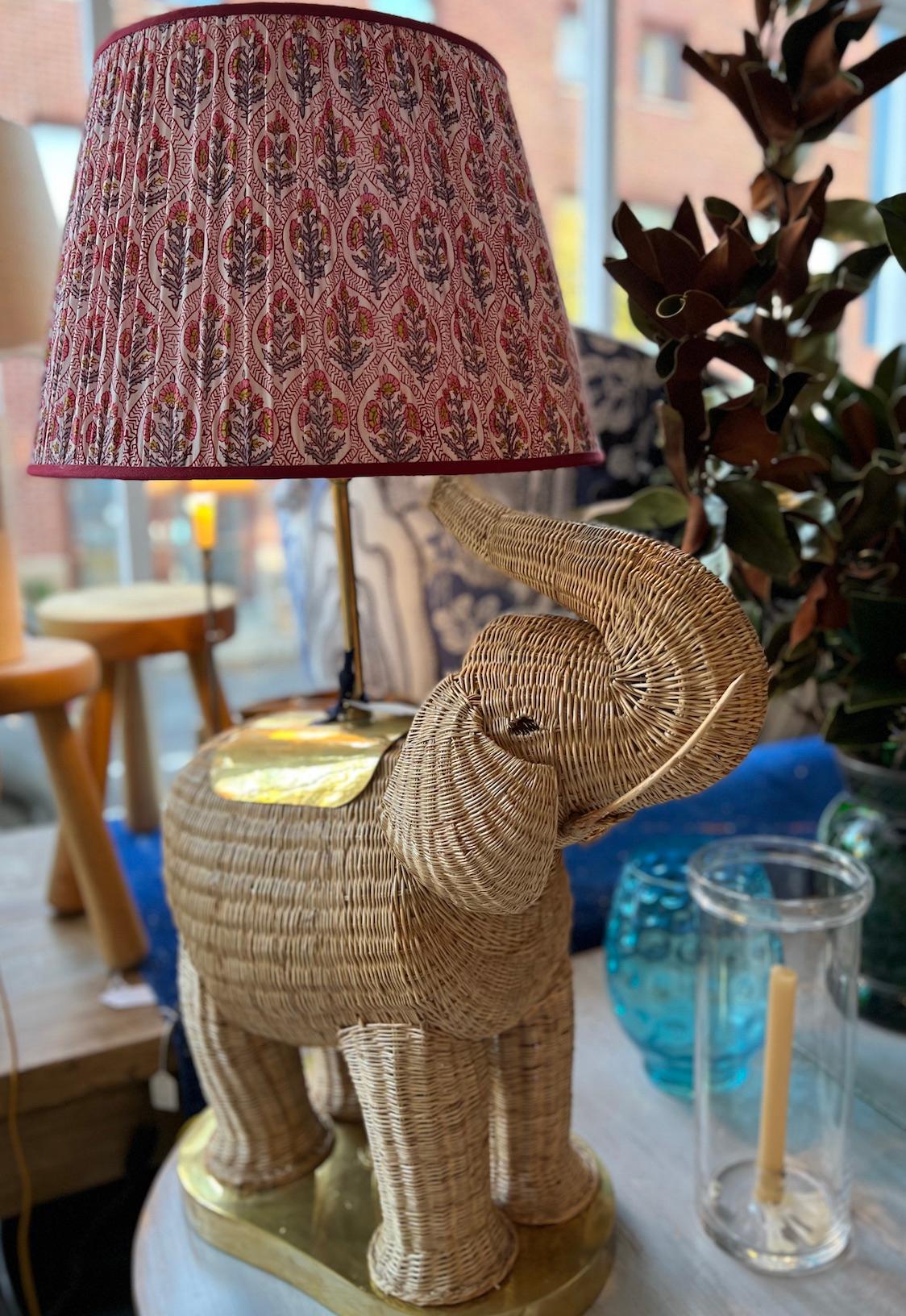 20th Century Pair of 1980’s Italian woven rattan elephant table lamps For Sale