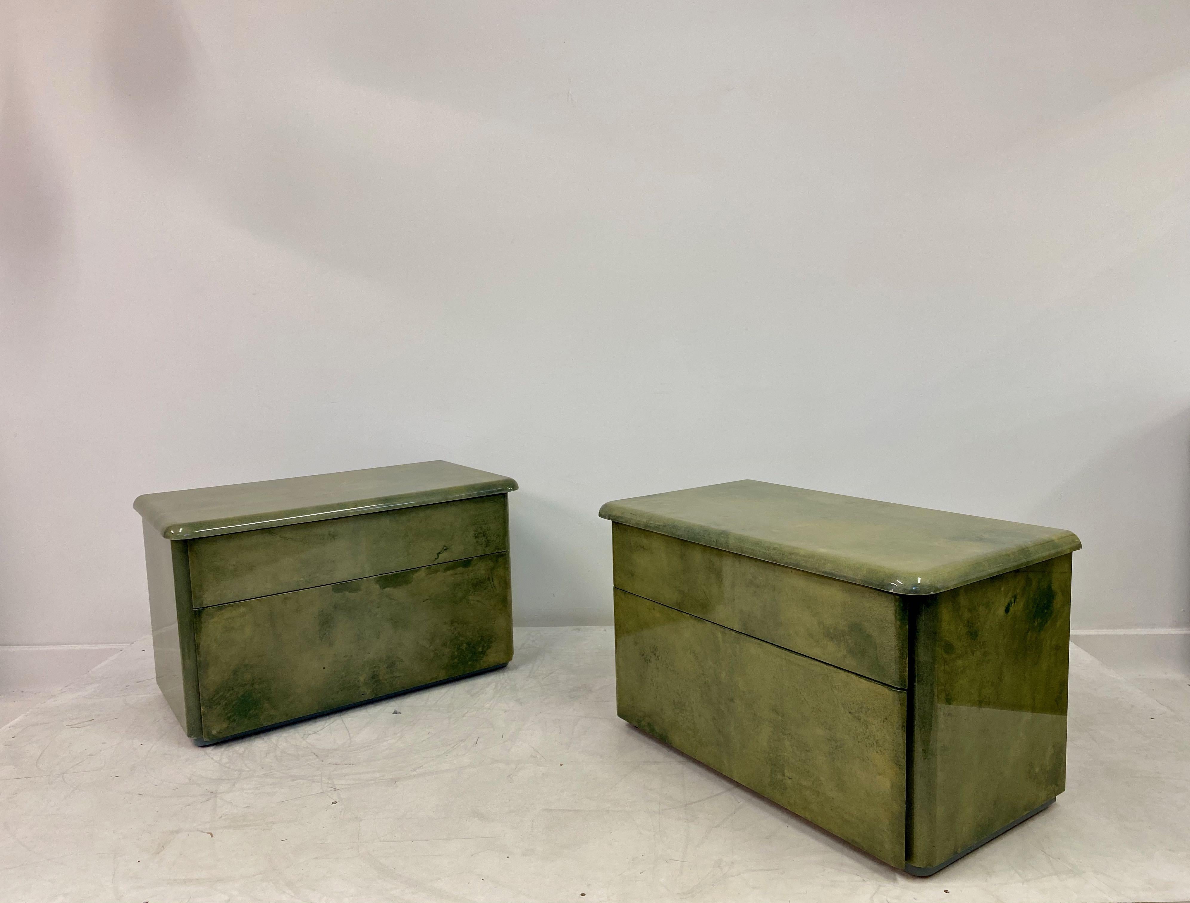 Pair of 1980s Lacquered Parchment or Goatskin Bedside Tables or Nightstands 4