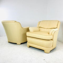 Pareja de sillones Marge Carson de los años 80