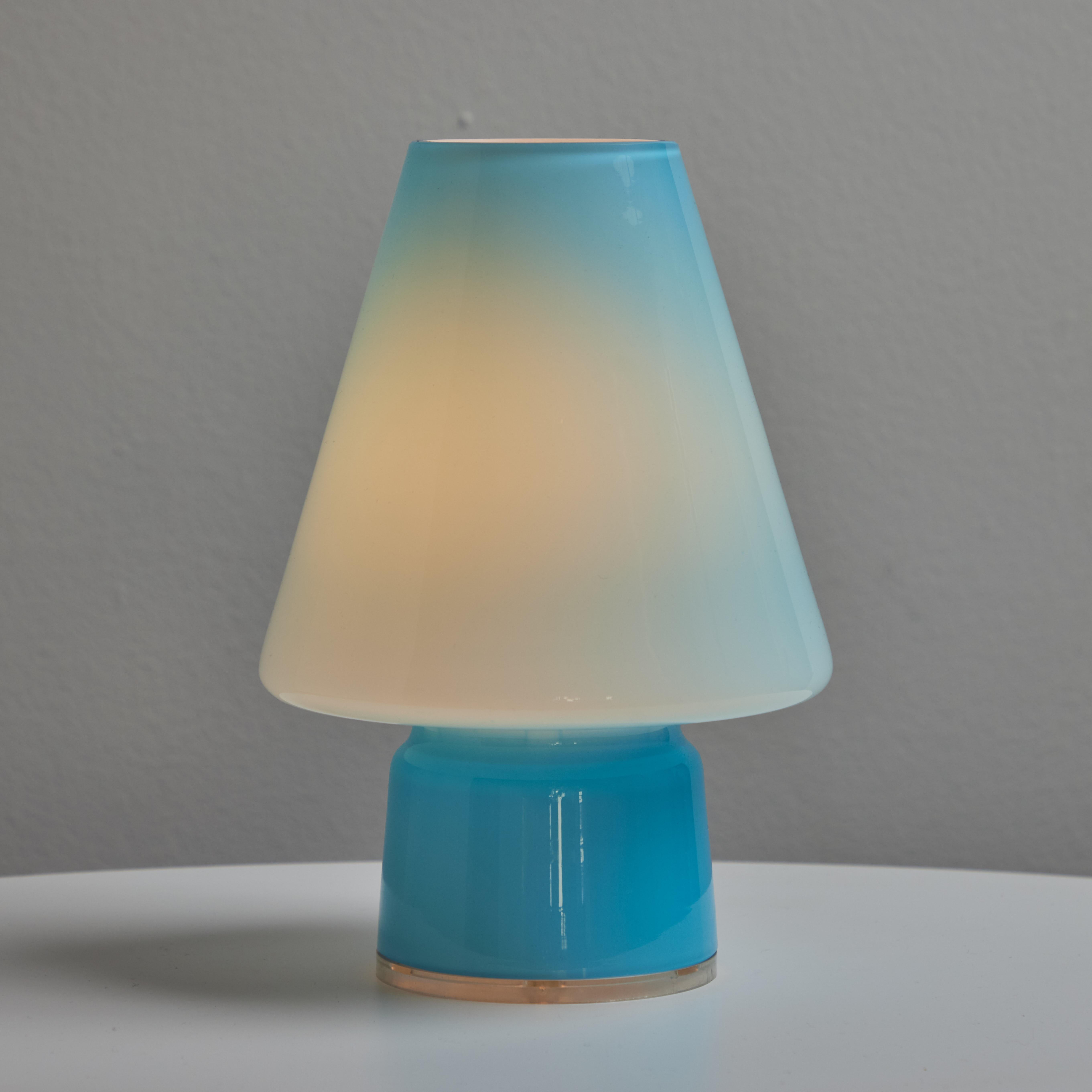 Zwei Tischlampen aus Glas im Memphis-Stil 