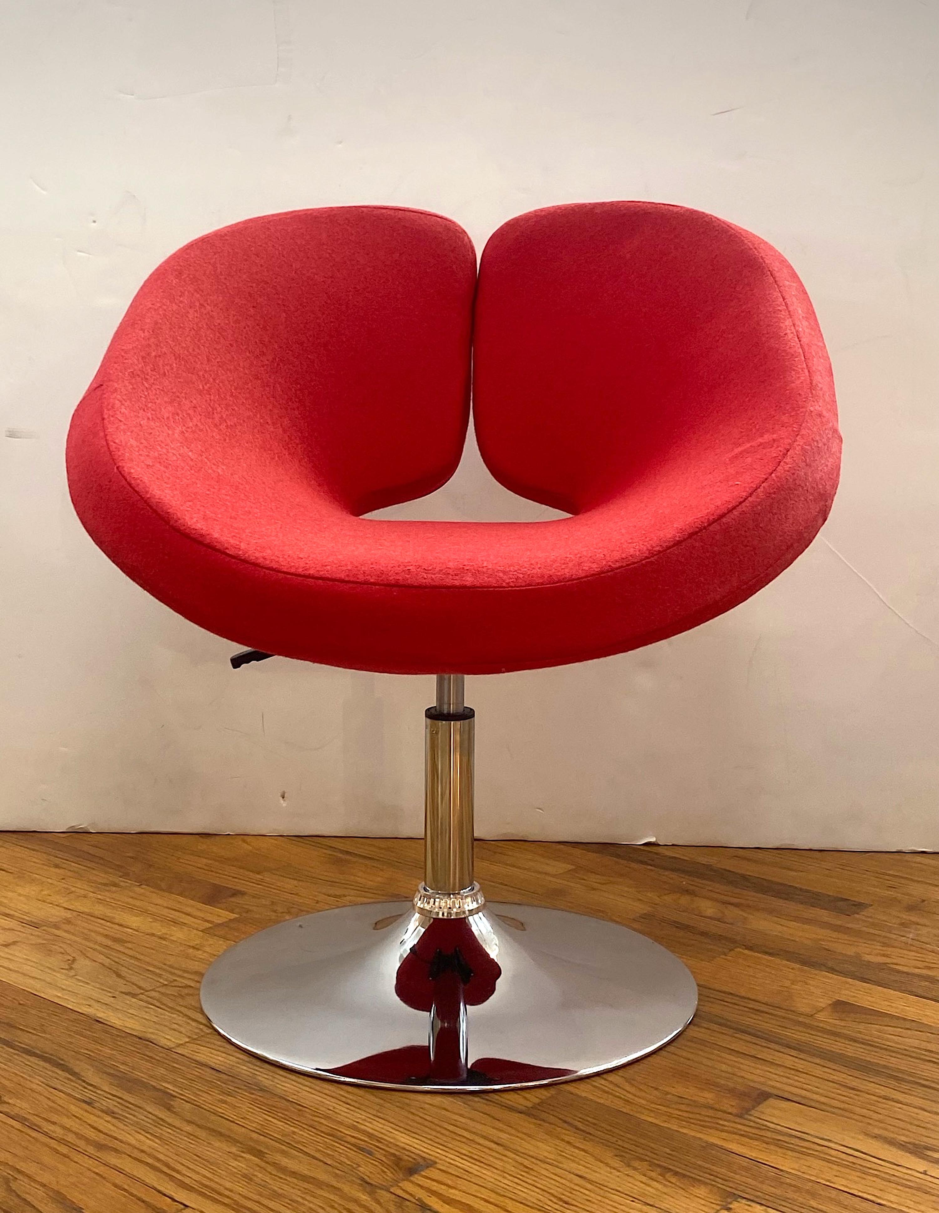 Pair of 1980s Modern Design Adjustable Red Ribbon Chairs 7