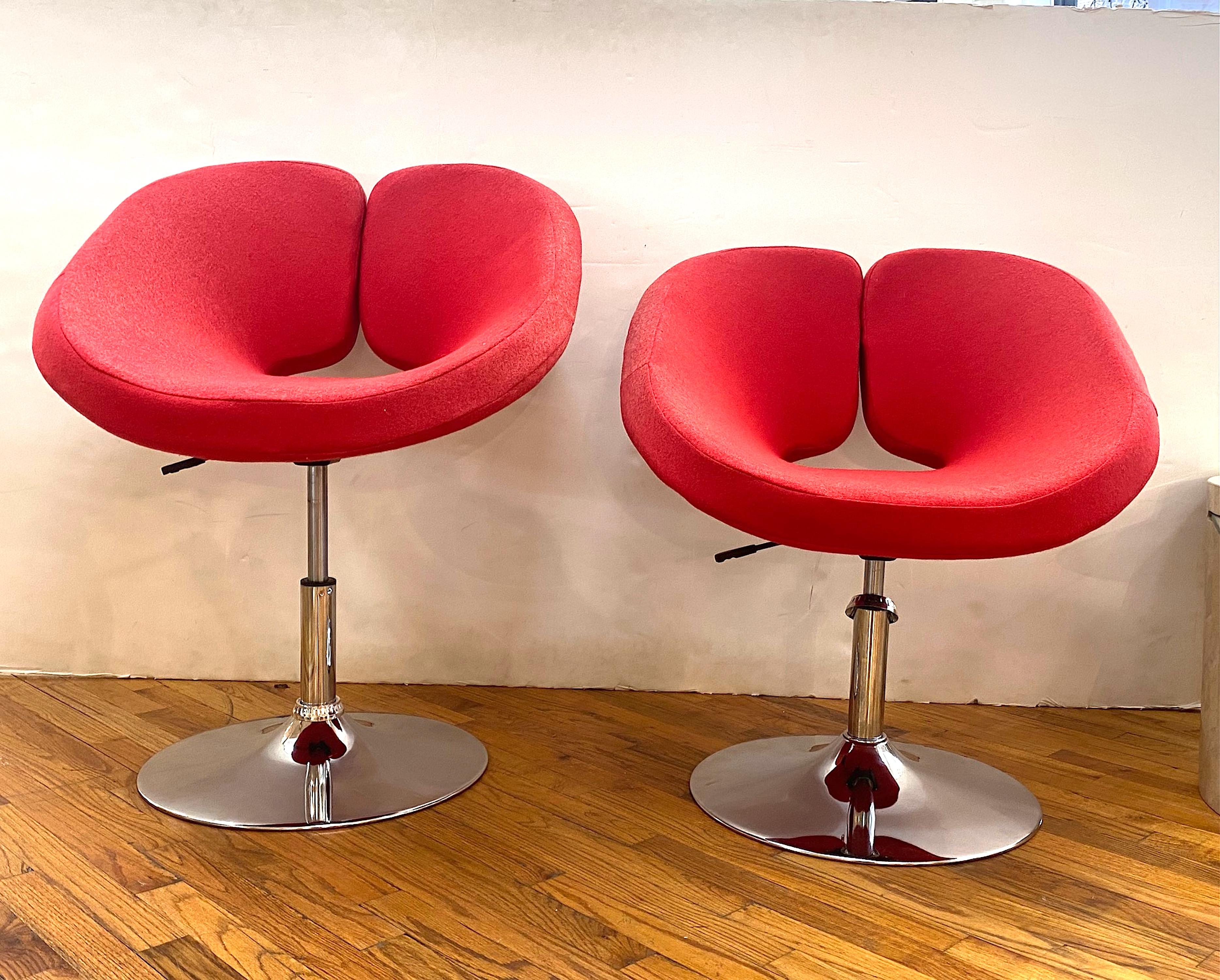 American Pair of 1980s Modern Design Adjustable Red Ribbon Chairs