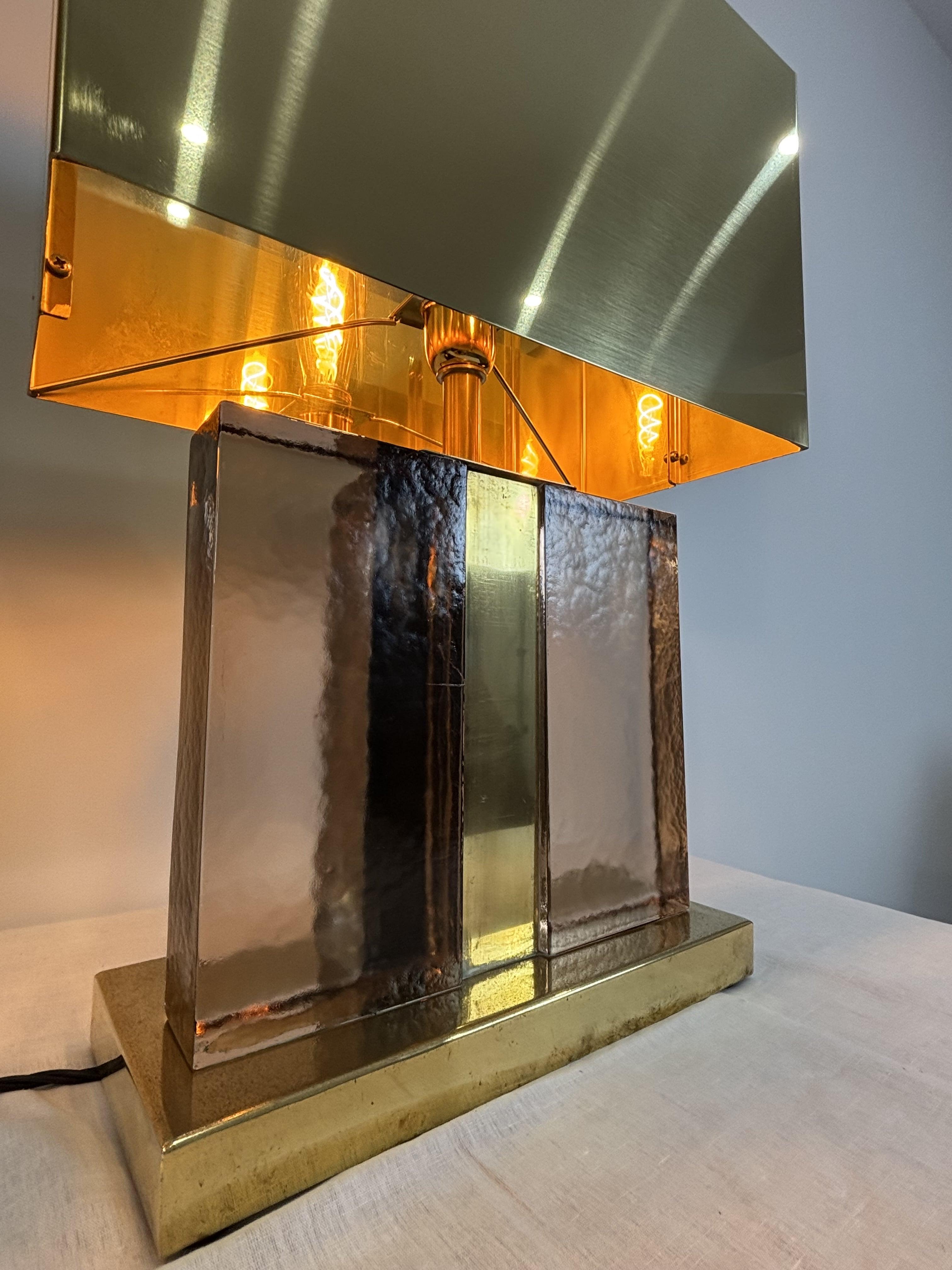 Paire de lampes de table en verre de Murano et laiton des années 1980, 20e siècle, Italie en vente 11