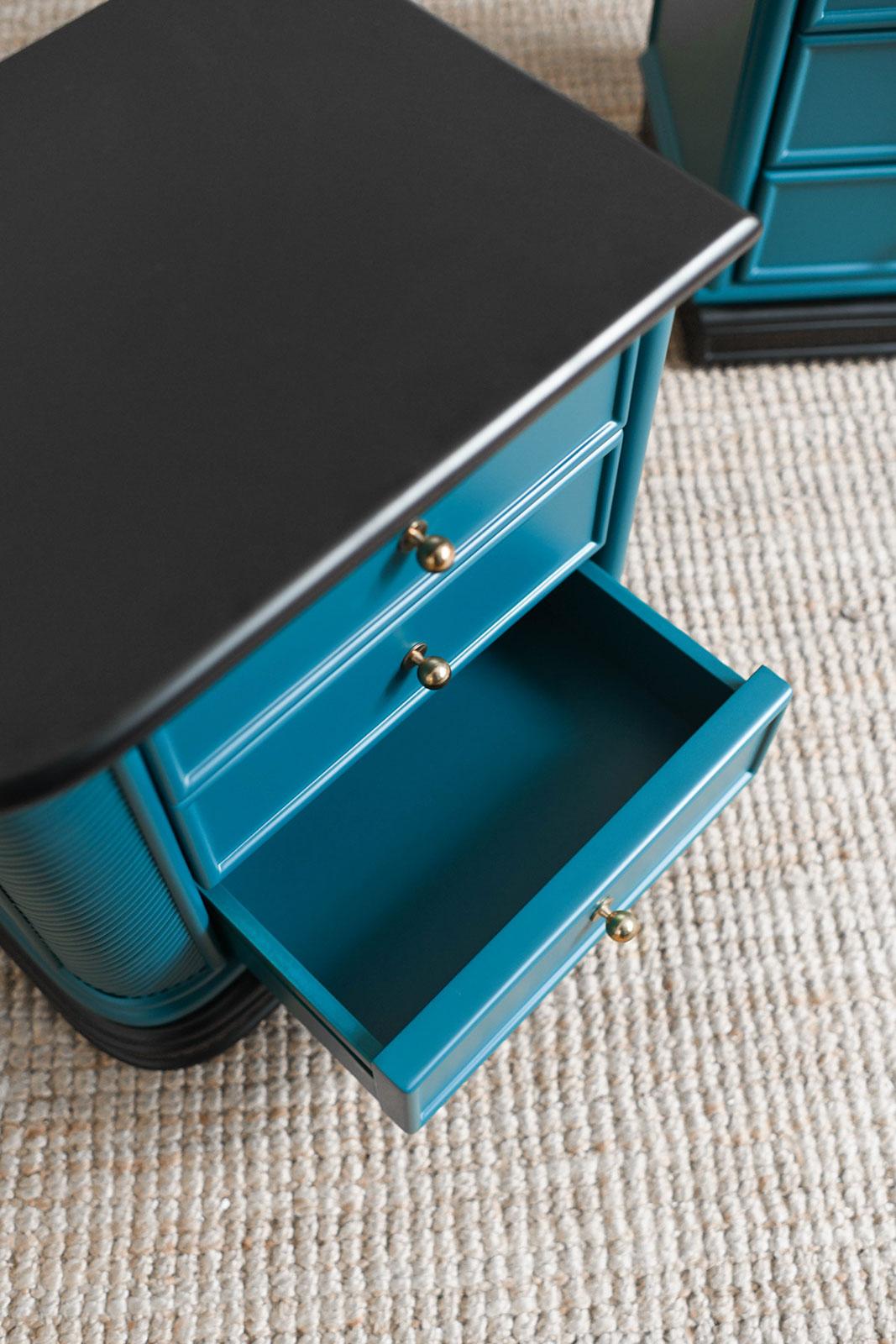Brass Pair of 1980s Nightstands – Lacquered Series For Sale