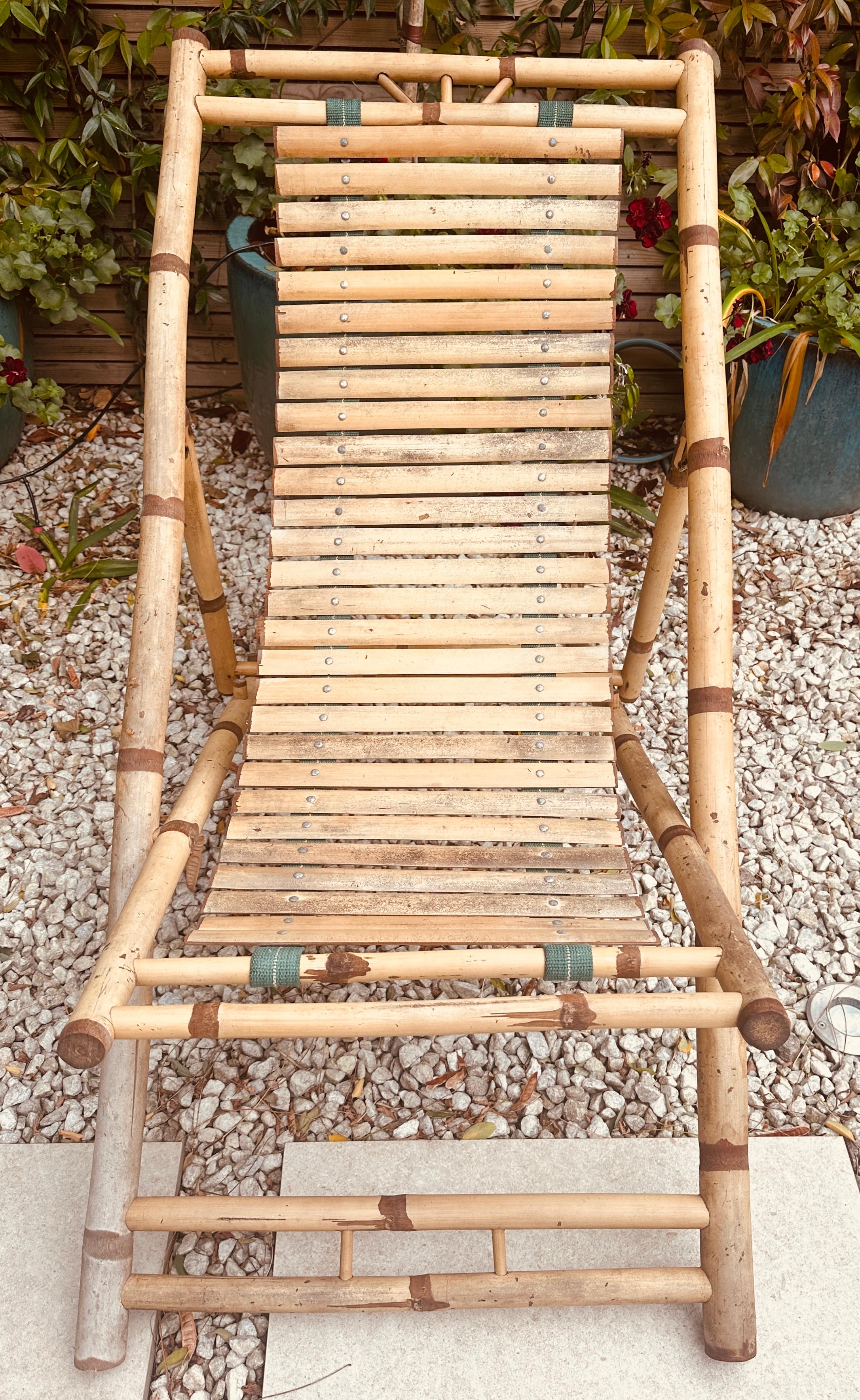 Paar rustikale italienische goldene Bambus-Liegestühle oder Sonnenliegen aus den 1980er Jahren im Angebot 7