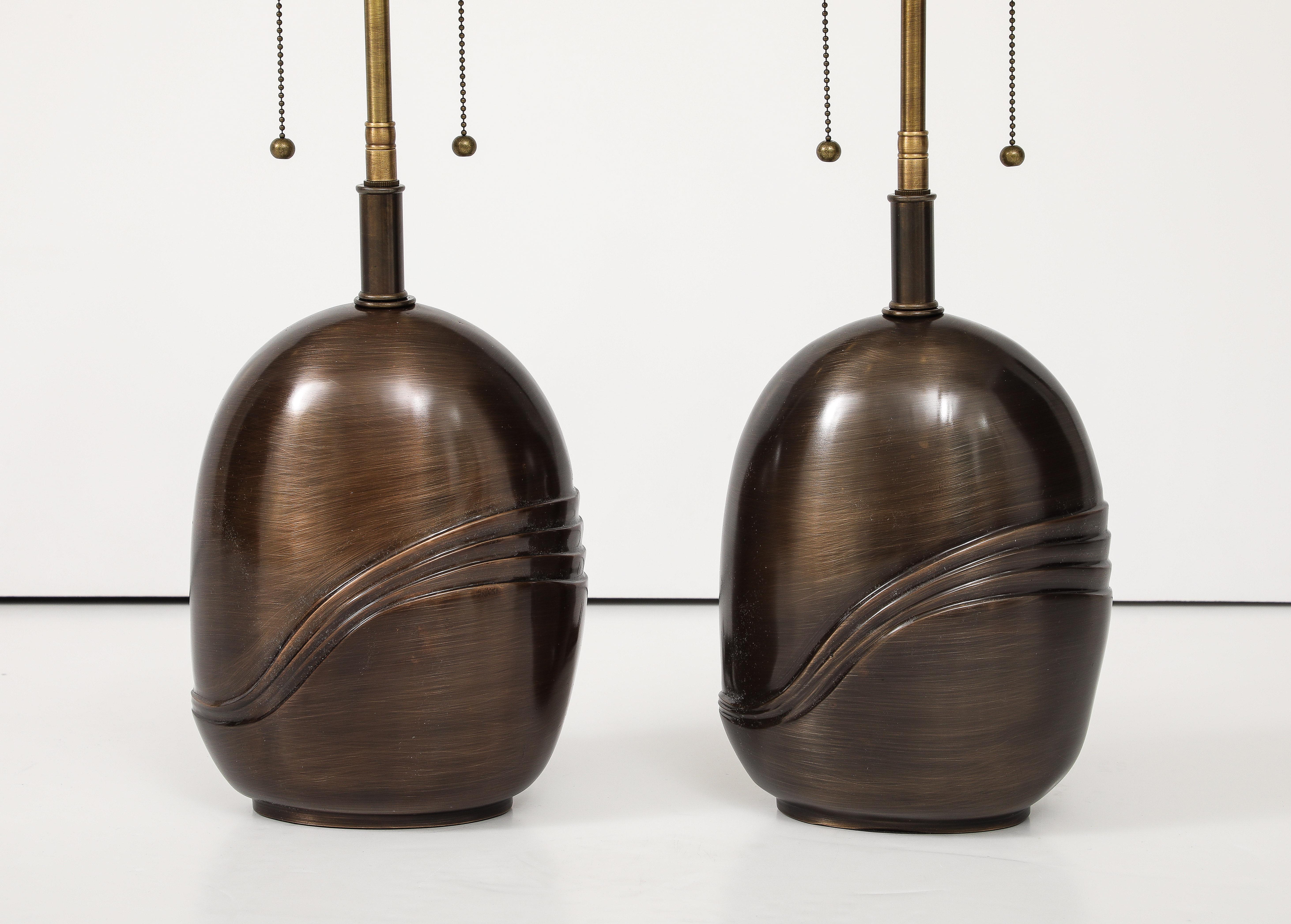 Pair of 1980's Signed  Bronze Lamps by Esa Fedrigolli  In Good Condition For Sale In New York, NY