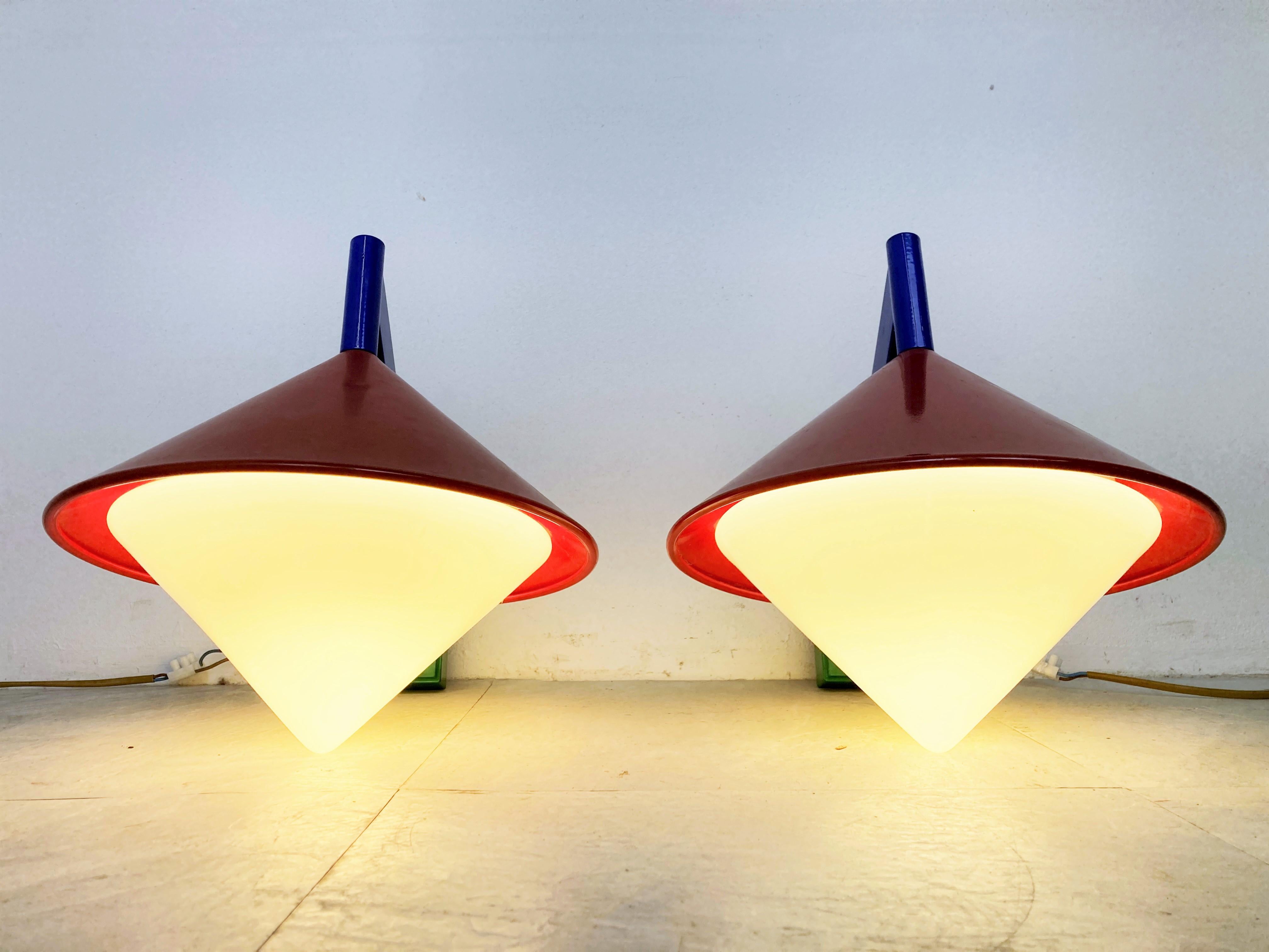 Pair of 1980s Wall Lamps For Sale 2