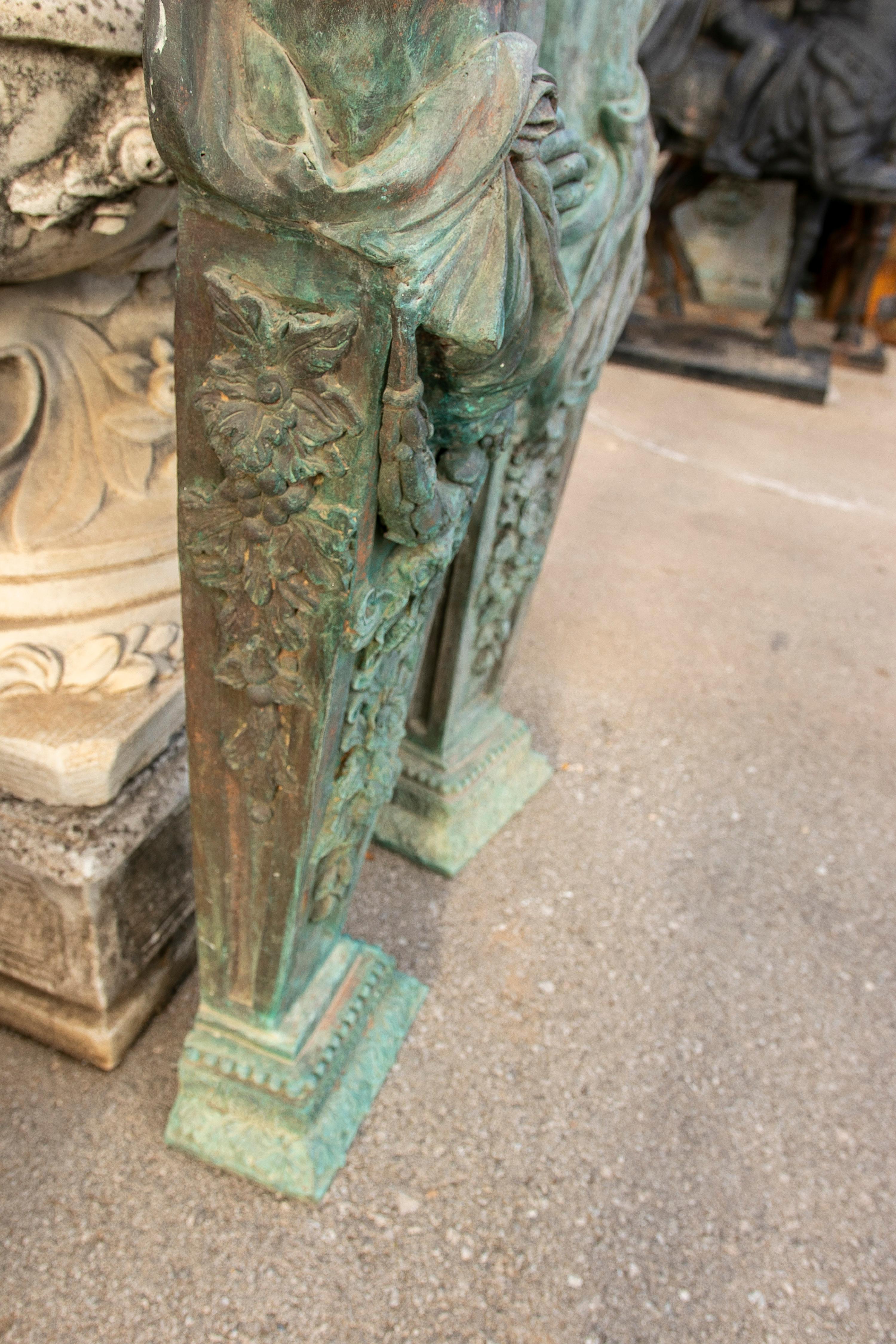 Paar 1990er Jahre Gussbronze Karyatide & Atlante Pilastersäulen Skulpturen im Angebot 12