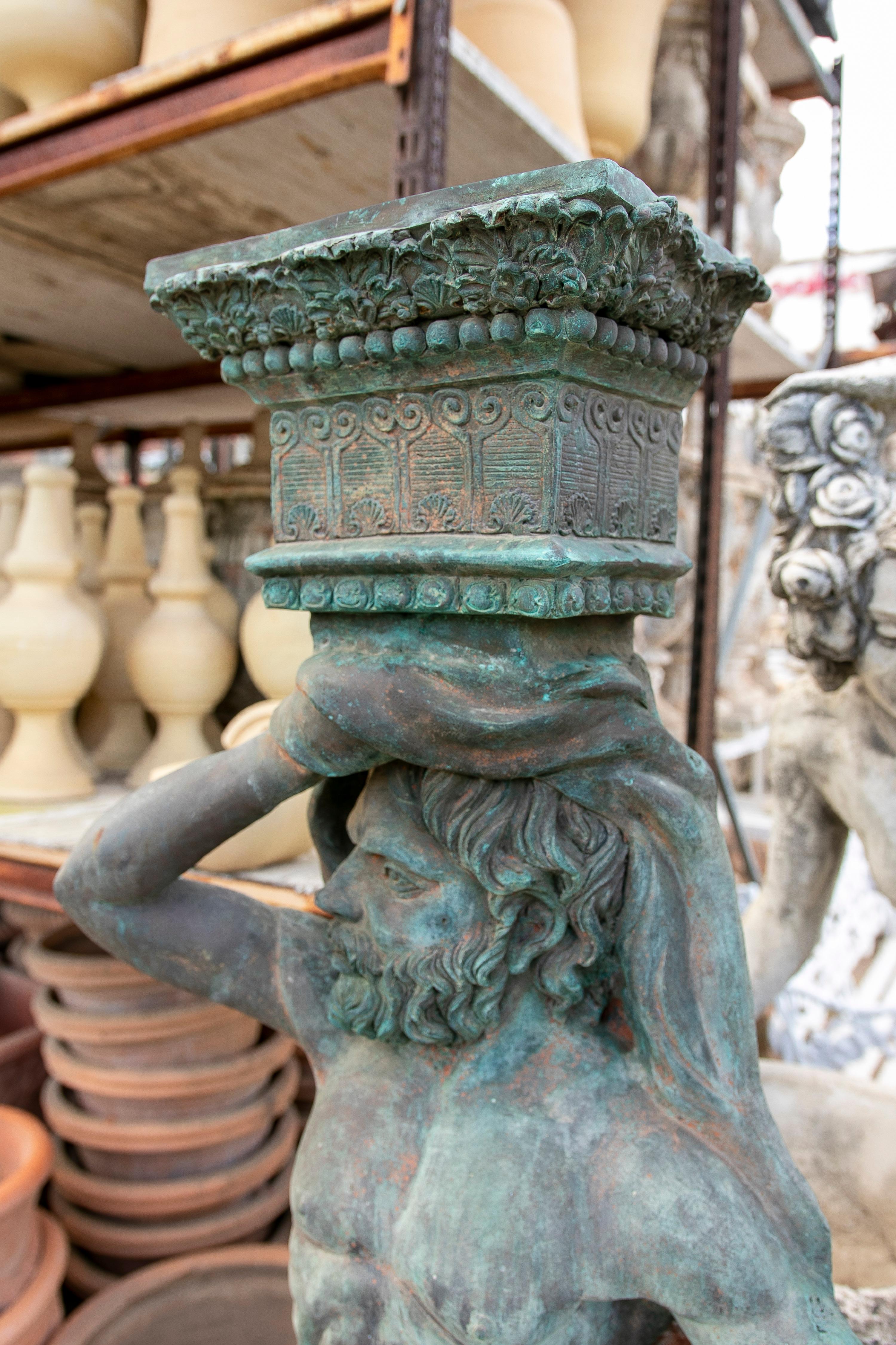 Paar 1990er Jahre Gussbronze Karyatide & Atlante Pilastersäulen Skulpturen (20. Jahrhundert) im Angebot
