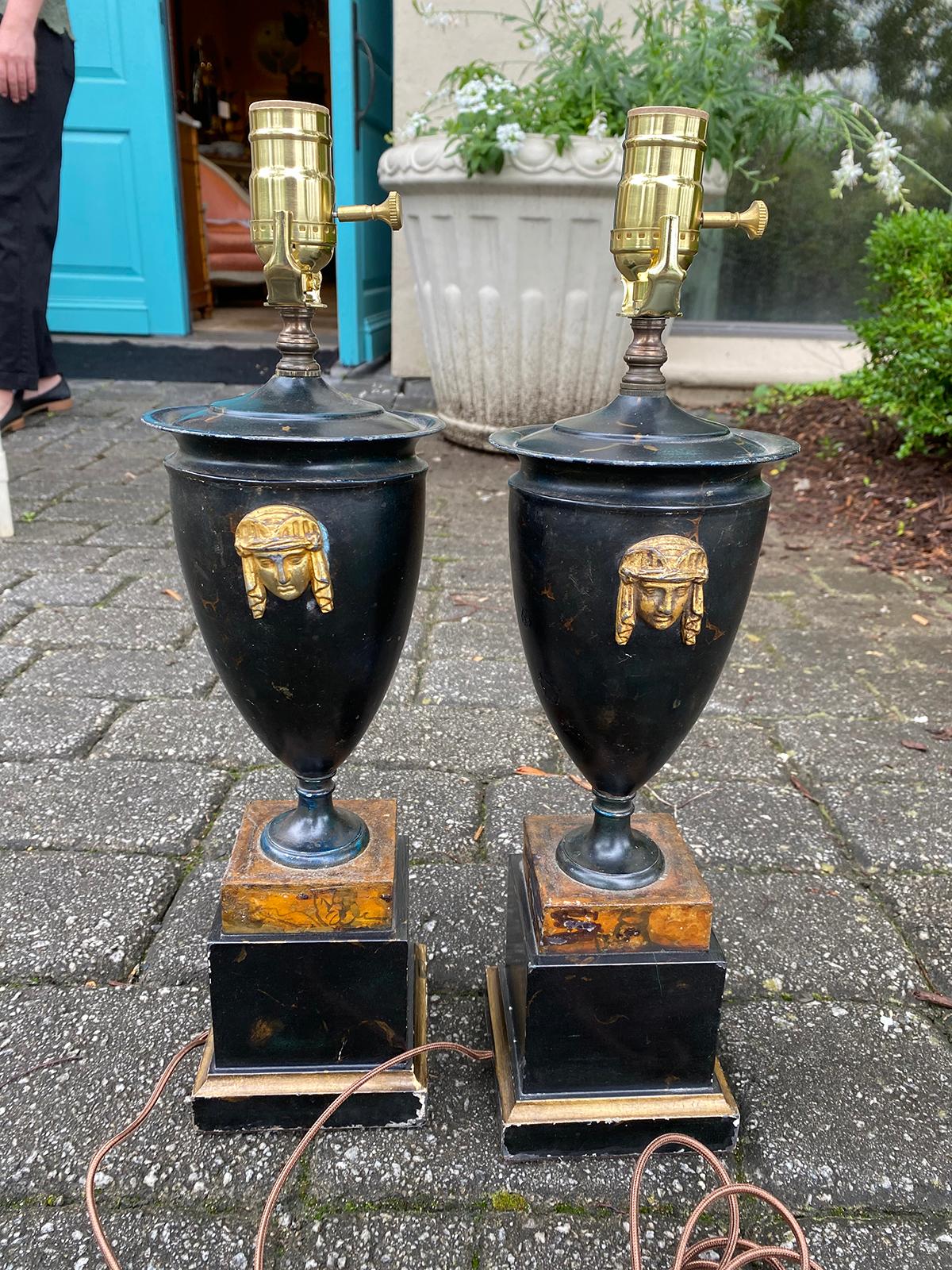 Tôle Pair of 19th-20th Century Black Tole Lamps with Neoclassical Mask