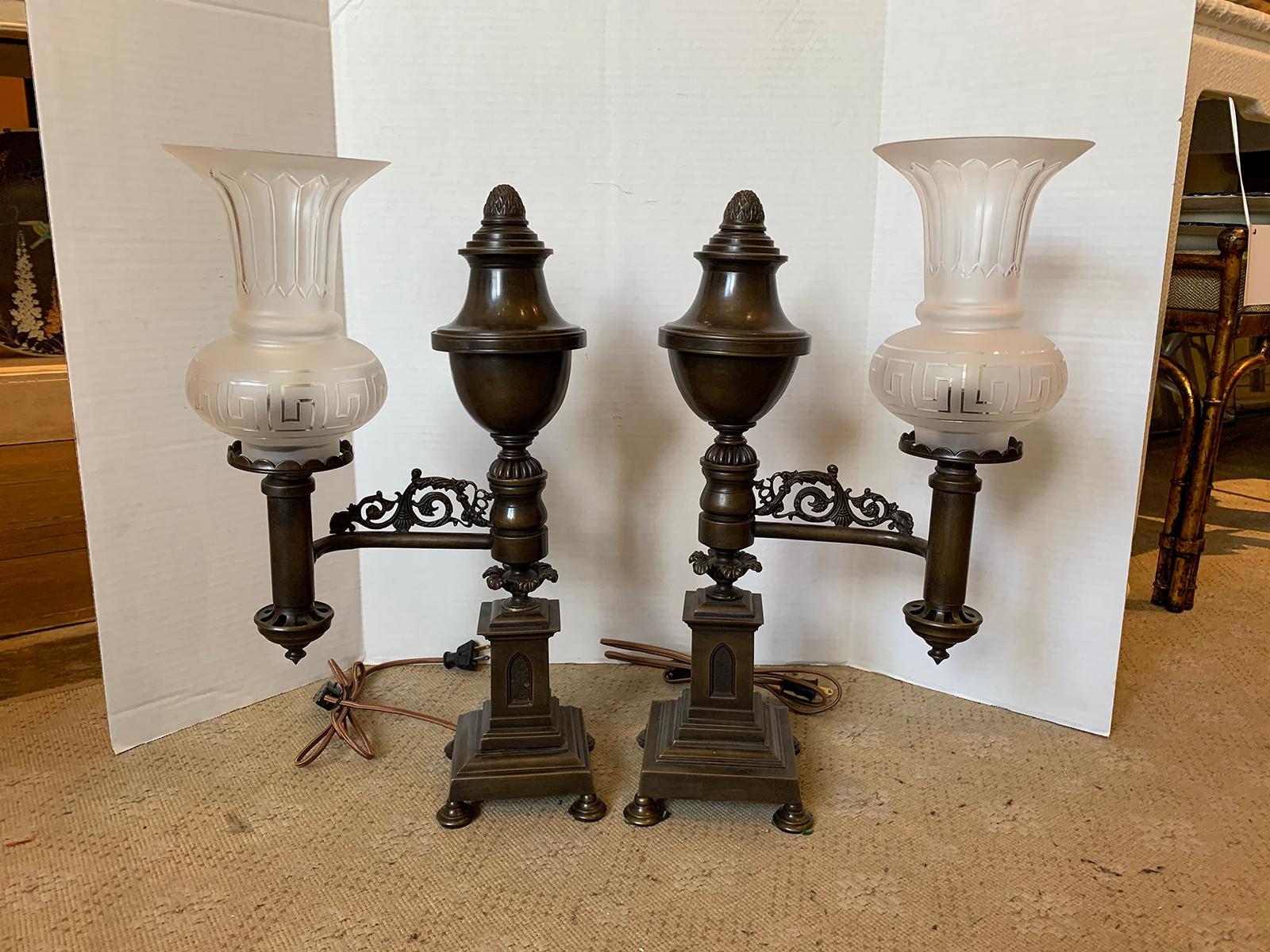 Pair of 19th-20th century bronze argand lamps with frosted crystal globes and acorn finials
New wiring.
Measures: Overall 11.25