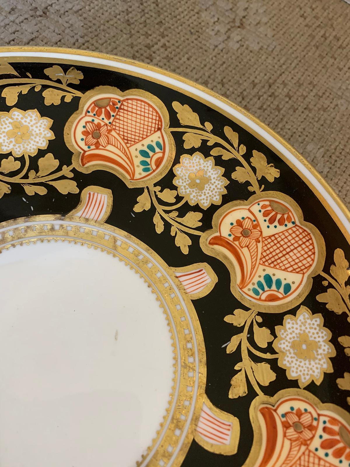 Pair of 19th-20th Century English Porcelain Dinner Plates, Unmarked For Sale 3