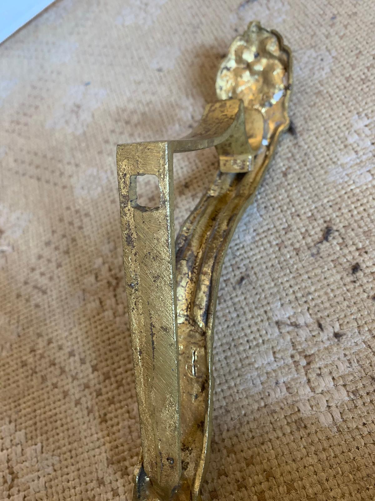 Pair of 19th-20th Century Gilt Bronze Curtain Rod Brackets For Sale 6