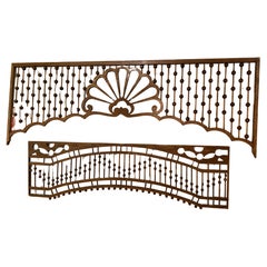 Coppia di elementi architettonici Stick and Ball in Oak del XIX/XX secolo