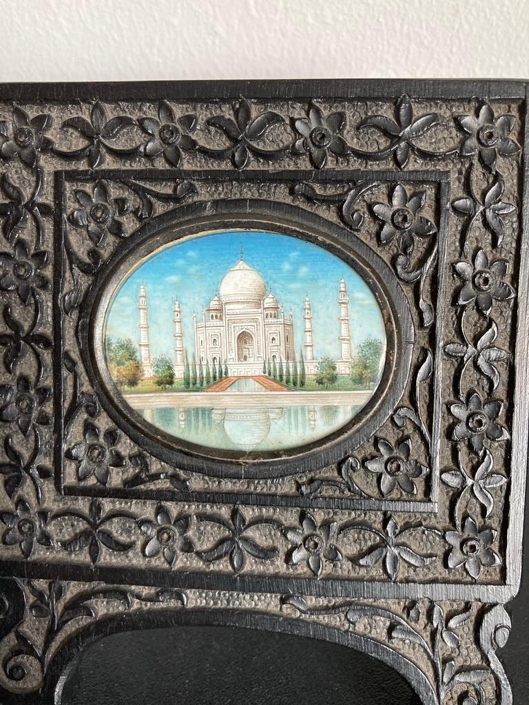Pair of Anglo-Indian Miniature Paintings of the Taj Mahal in Ebony Frames In Good Condition In Stamford, CT