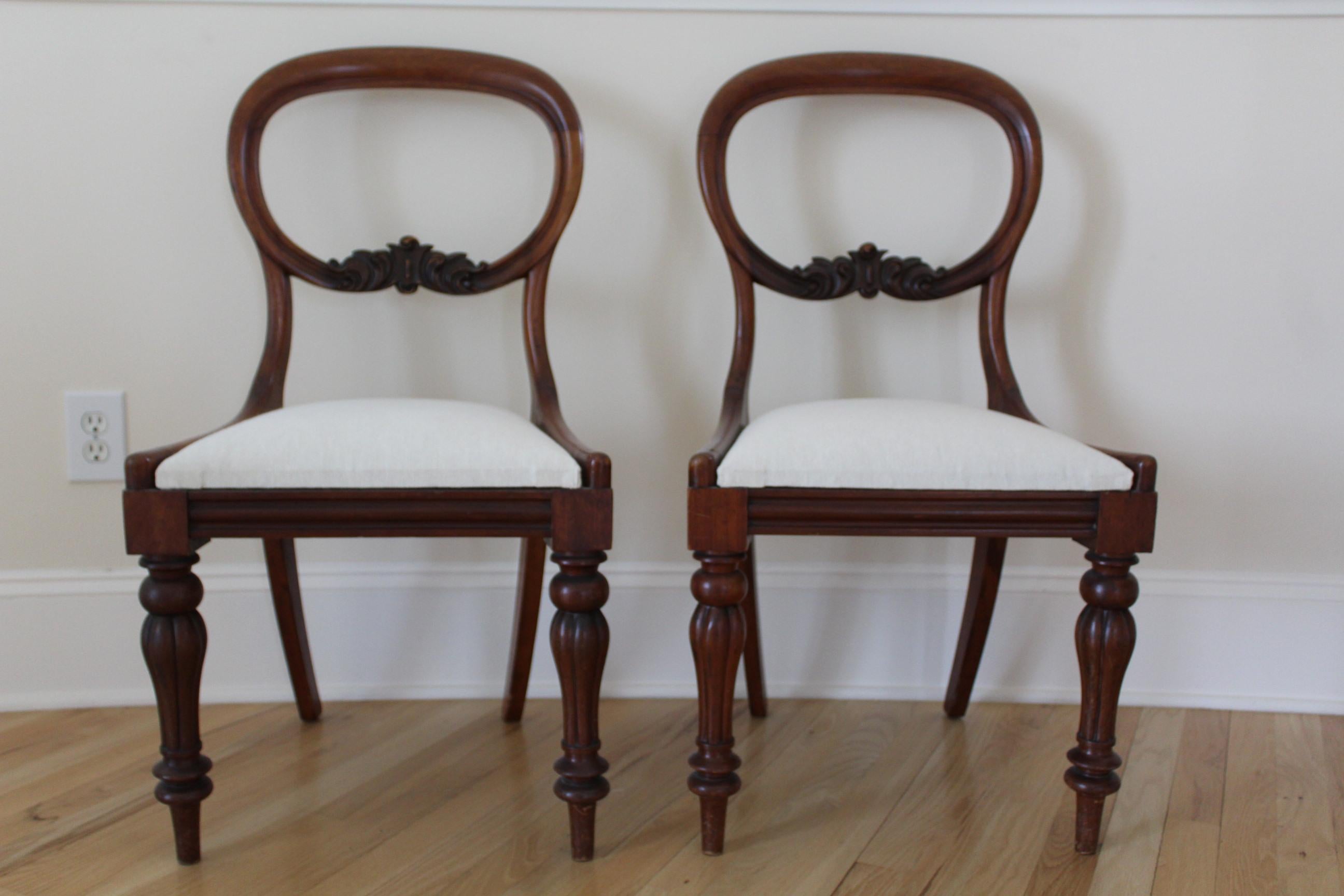 Pair of 19th Century Balloon Back Mahogany Side Chairs For Sale 7