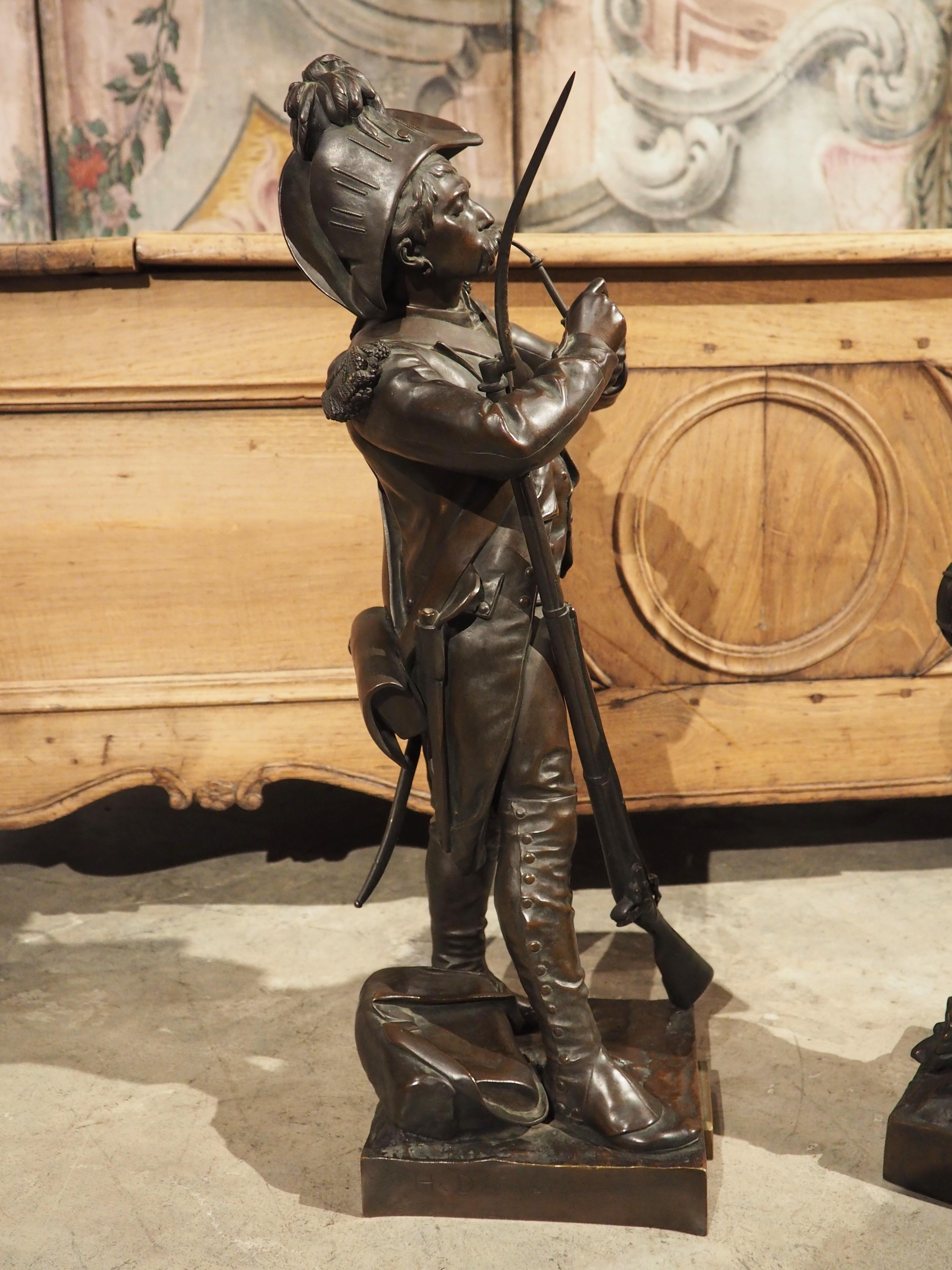 Paire de soldats français en bronze du 19e siècle, avant et après le combat, H. Dumaige en vente 9