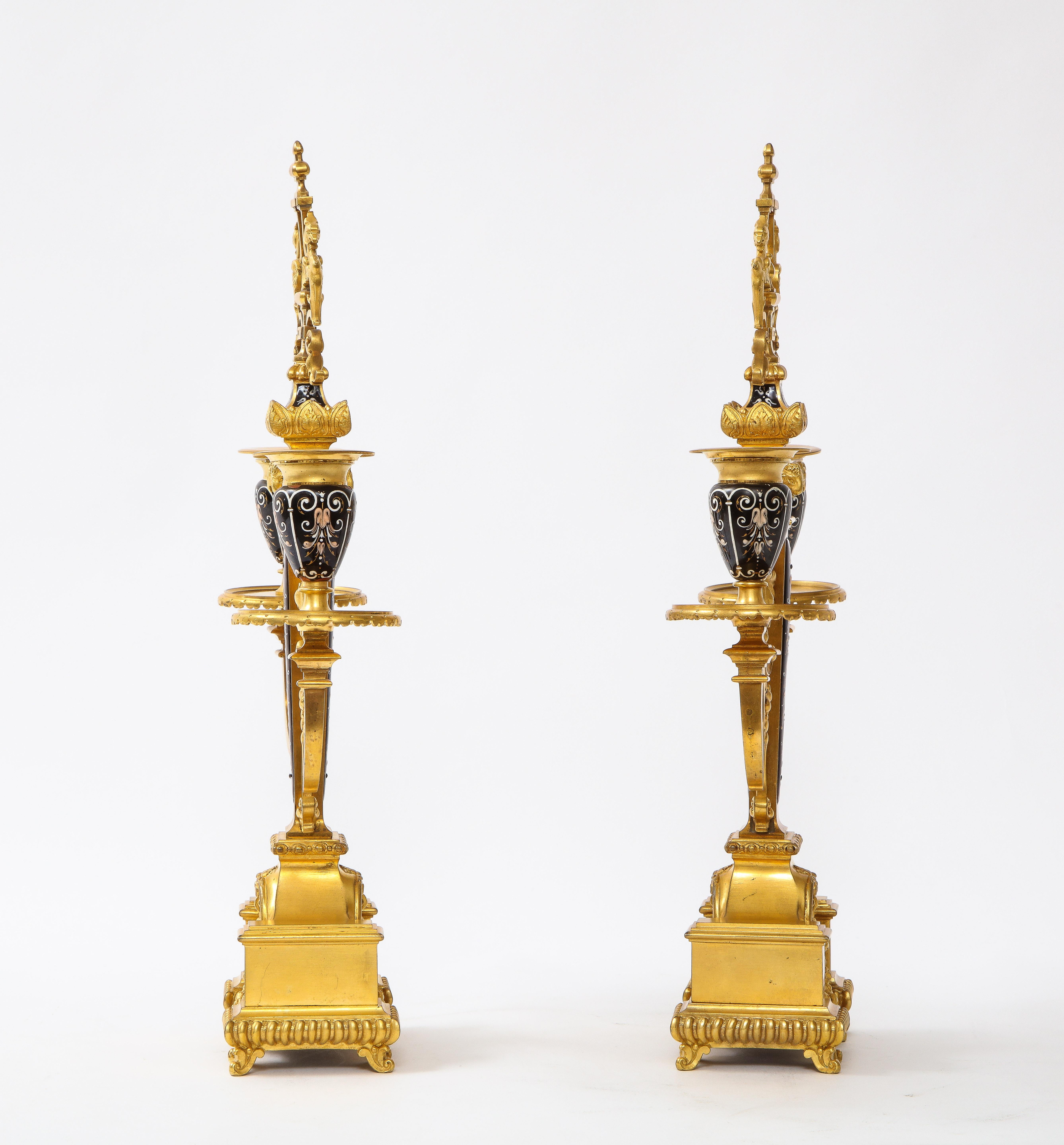 Smaltato Coppia di candelabri a 2 bracci in bronzo e smalto francese del XIX secolo con Branch a forma di delfino in vendita