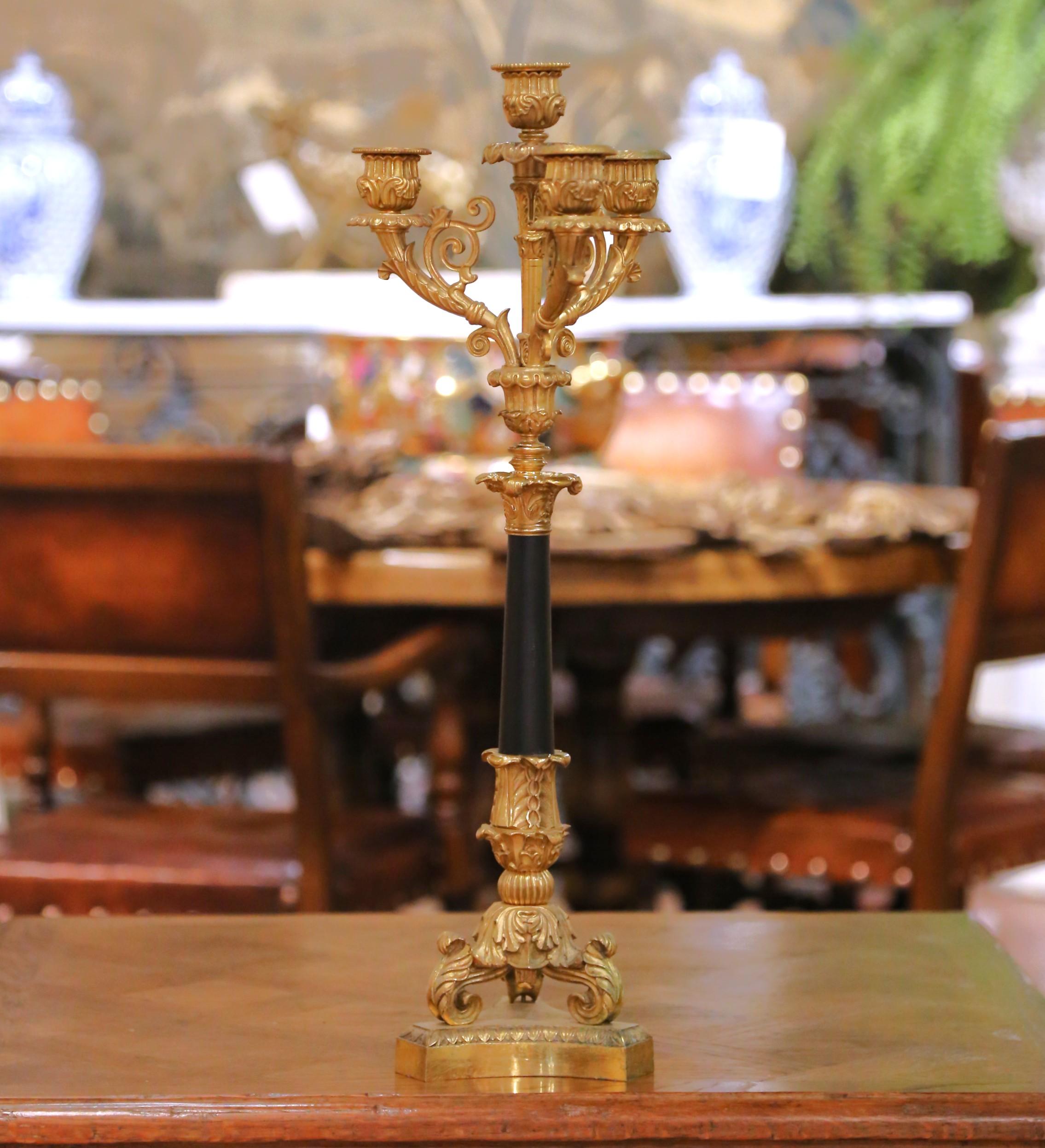 XIX secolo Pair of 19th C. French Empire Bronze and Patinated Brass Four-Light Candelabra in vendita
